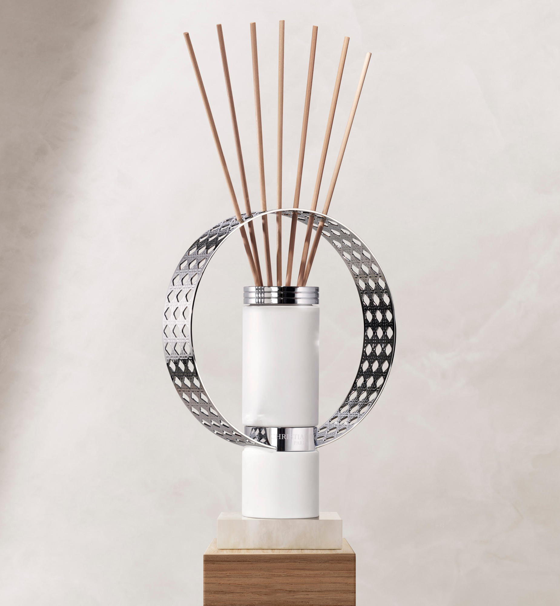 Bouquet Privé Luxury Home Fragrance Diffuser | DIOR | Dior Beauty (US)