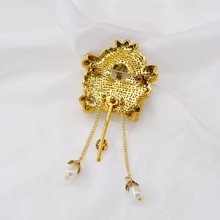 BESTYASH Delicate Retro Vintage Brooch Clip in Golden Metal with Bird Carving for Clothing and Ba... | Walmart (US)