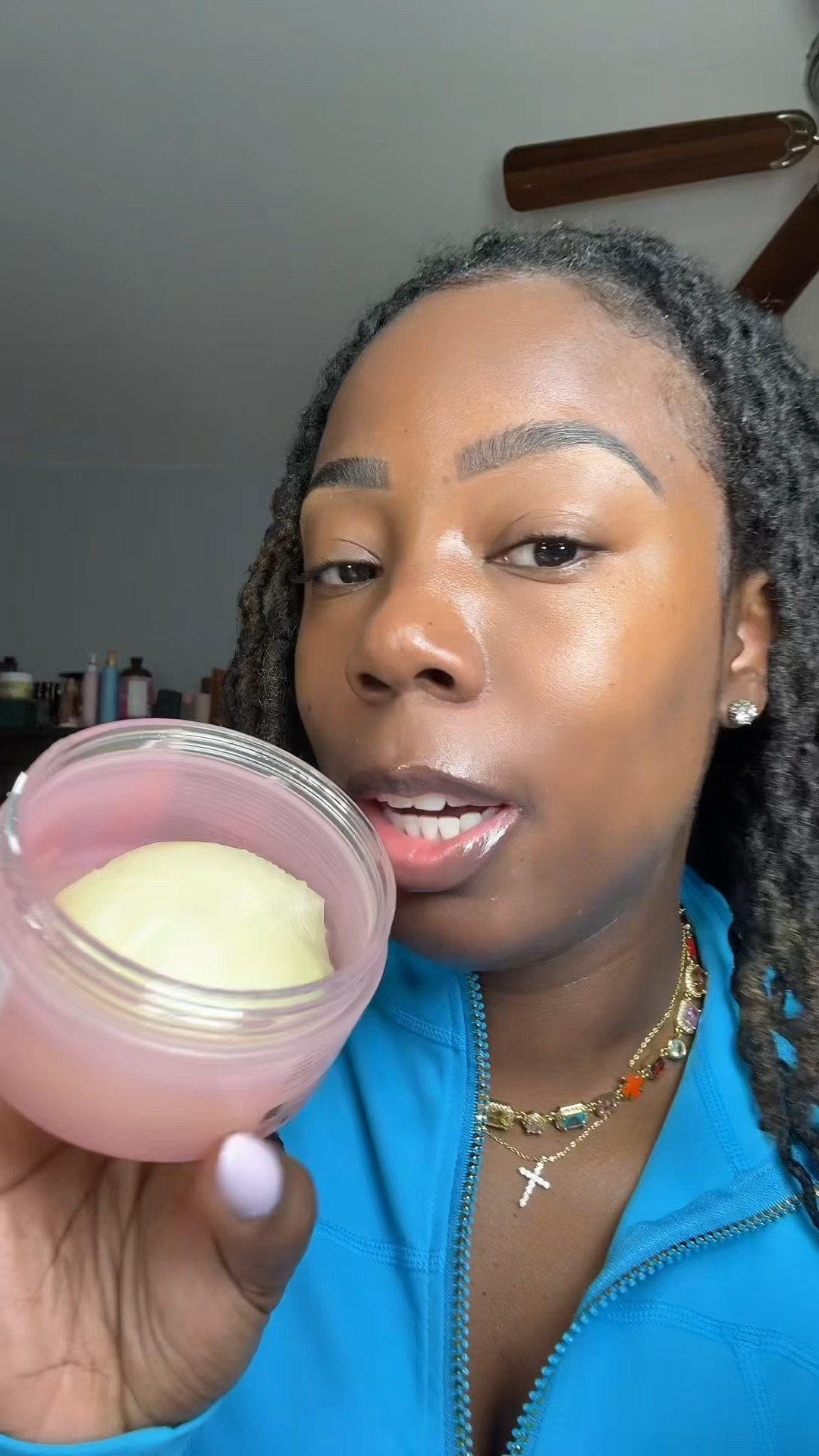 If you’ve been wanting to try Glow Recipe toner pads… this is your sign 🍉✨

This toner pad trial set lets you experience all 3—PDRN repair + soothe, AHA + LHA exfoliating, and vitamin C brightening—so you can target texture, pores, and dark spots all in one routine.

Perfect for travel, beginners, or testing what your skin actually loves without committing to full sizes 👀

Gentle exfoliation, hydrated skin, and that smooth, glowing finish we all want.

#tiktokshop #tiktokshopfinds #glowrecipe #tonerpads #koreanskincare #glassskin 

#LTKselfcare #LTKmorningroutine #LTKBeauty