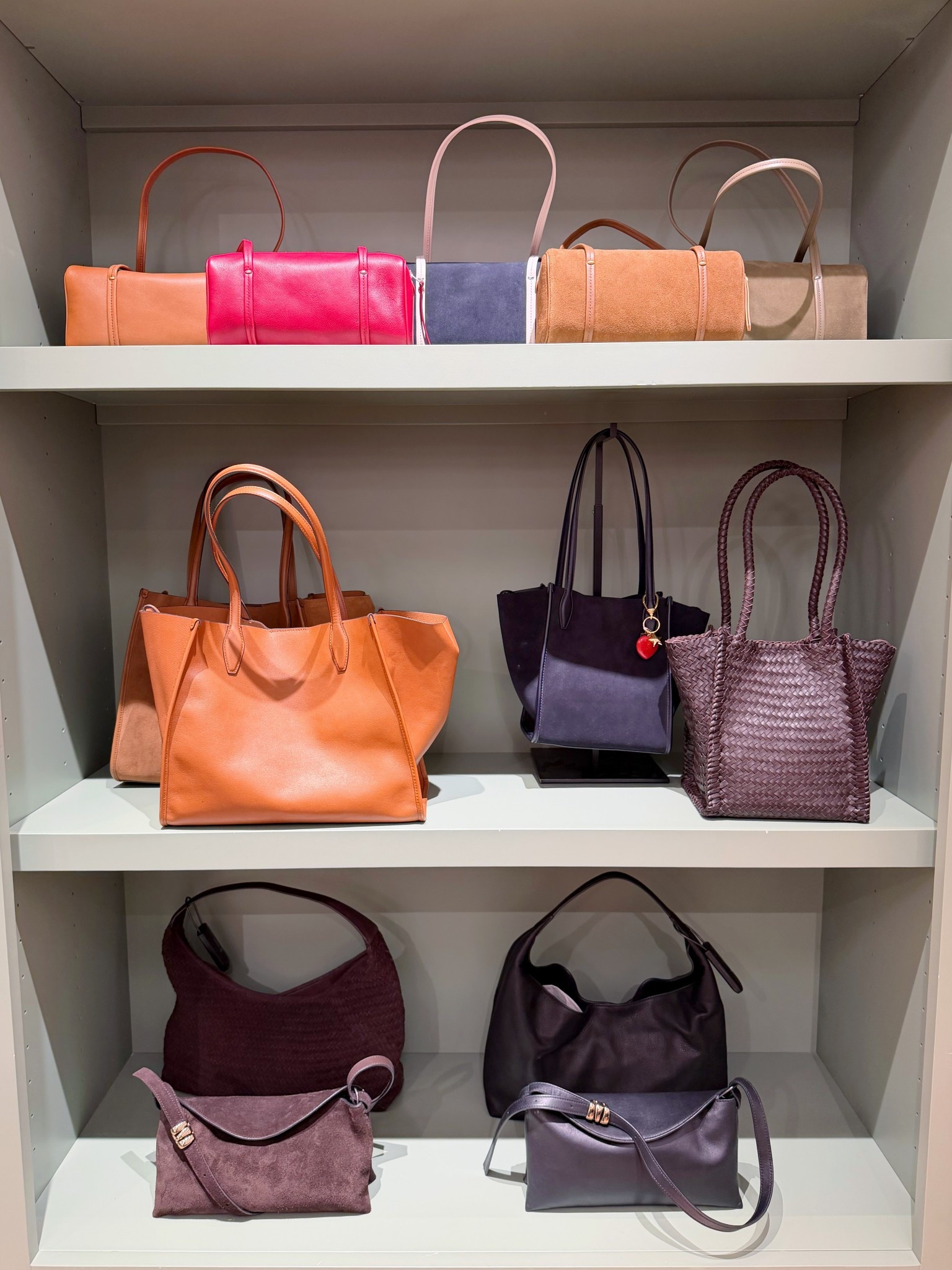 Madewell bags are always a hit and these styles are great throughout the year! Lots of capsule wardrobe staples in all different sizes! 

#LTKWorkwear #LTKTravel #LTKOver40