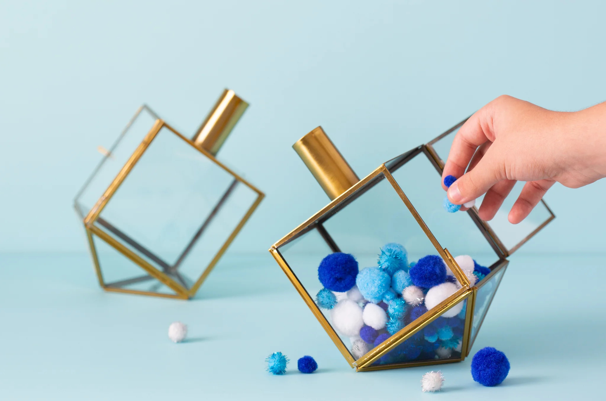 Talia Dreidel Terrarium - Gold | Adara Rituals