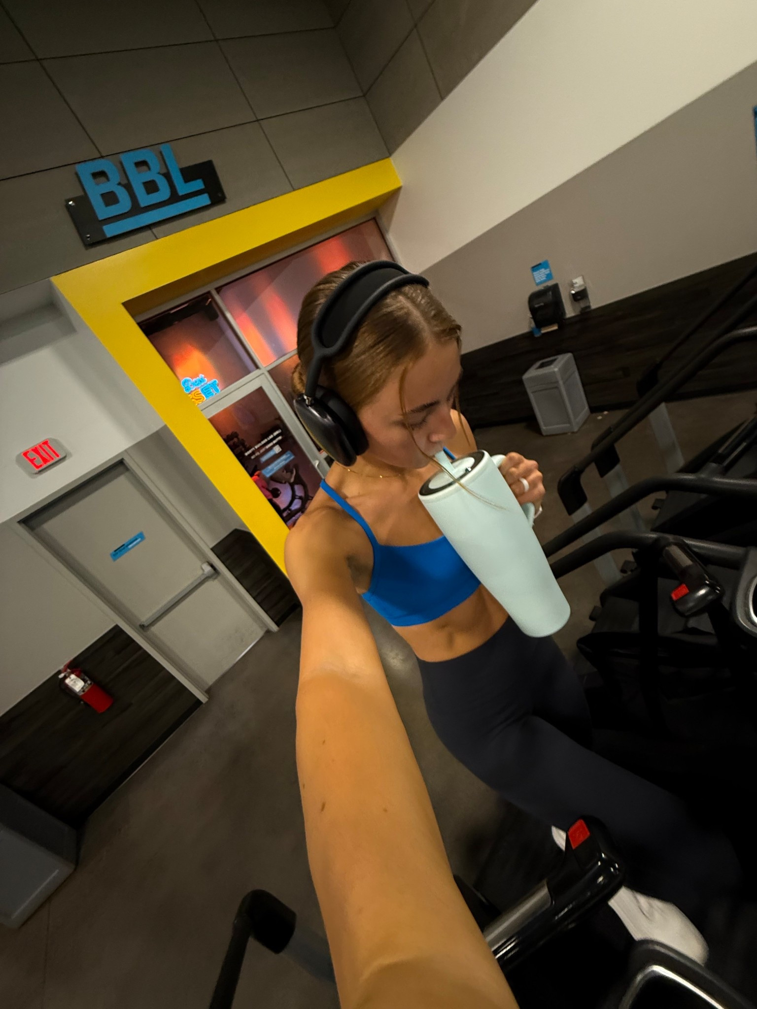 Another day, another workout fit! 💙