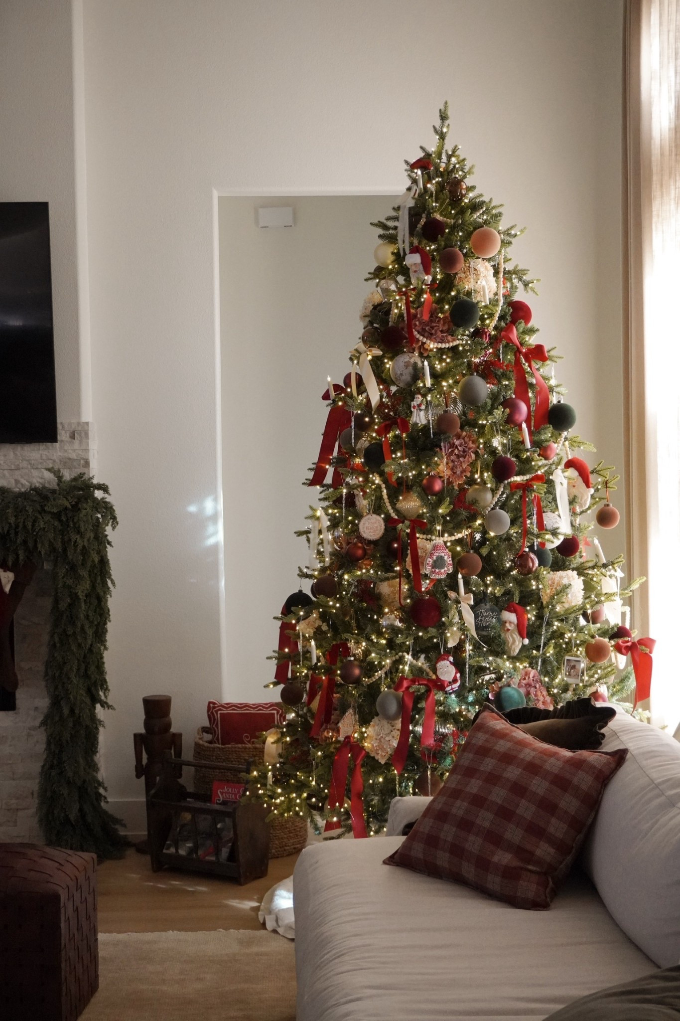 Our tree this year is one of my favorites 

christmas living room, christmas inspo, christmas home, christmas decor, christmas tree inspo, classic christmas tree inspo, collected christmas tree inspo 

#LTKHoliday #LTKHome