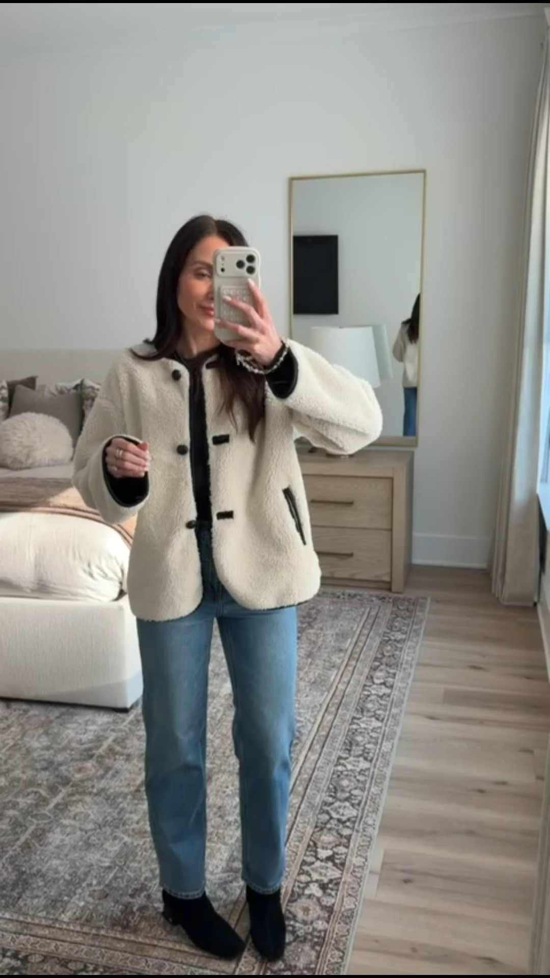 Target faux shearling coat, size 2 in jeans, xs in tee. 

target finds, transitional outfit ideas, faux shearling jacket, jeans, annabrstyle.

#LTKFindsUnder50 #LTKFindsUnder100 #LTKOver40