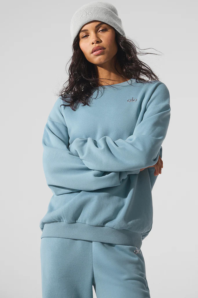 Accolade Crew Neck Pullover | Alo Yoga