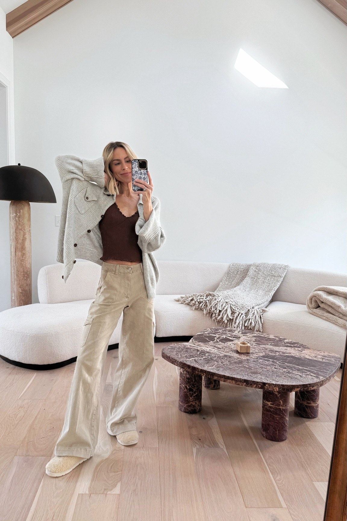 Outfit & living room details ✨

#LTKHome #LTKStyleTip