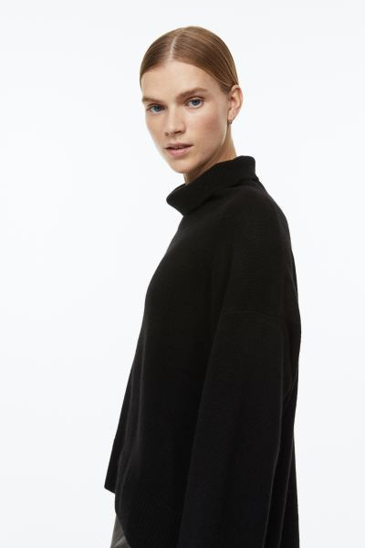 Cashmere polo-neck jumper | H&M (UK, MY, IN, SG, PH, TW, HK)