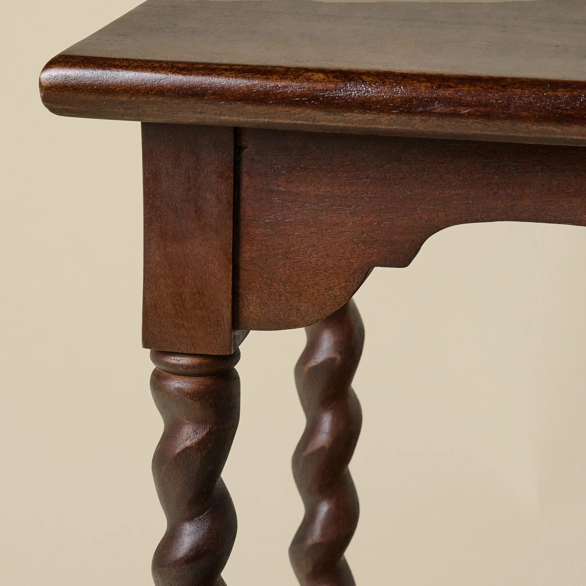 Barley Twist Accent Table | Magnolia