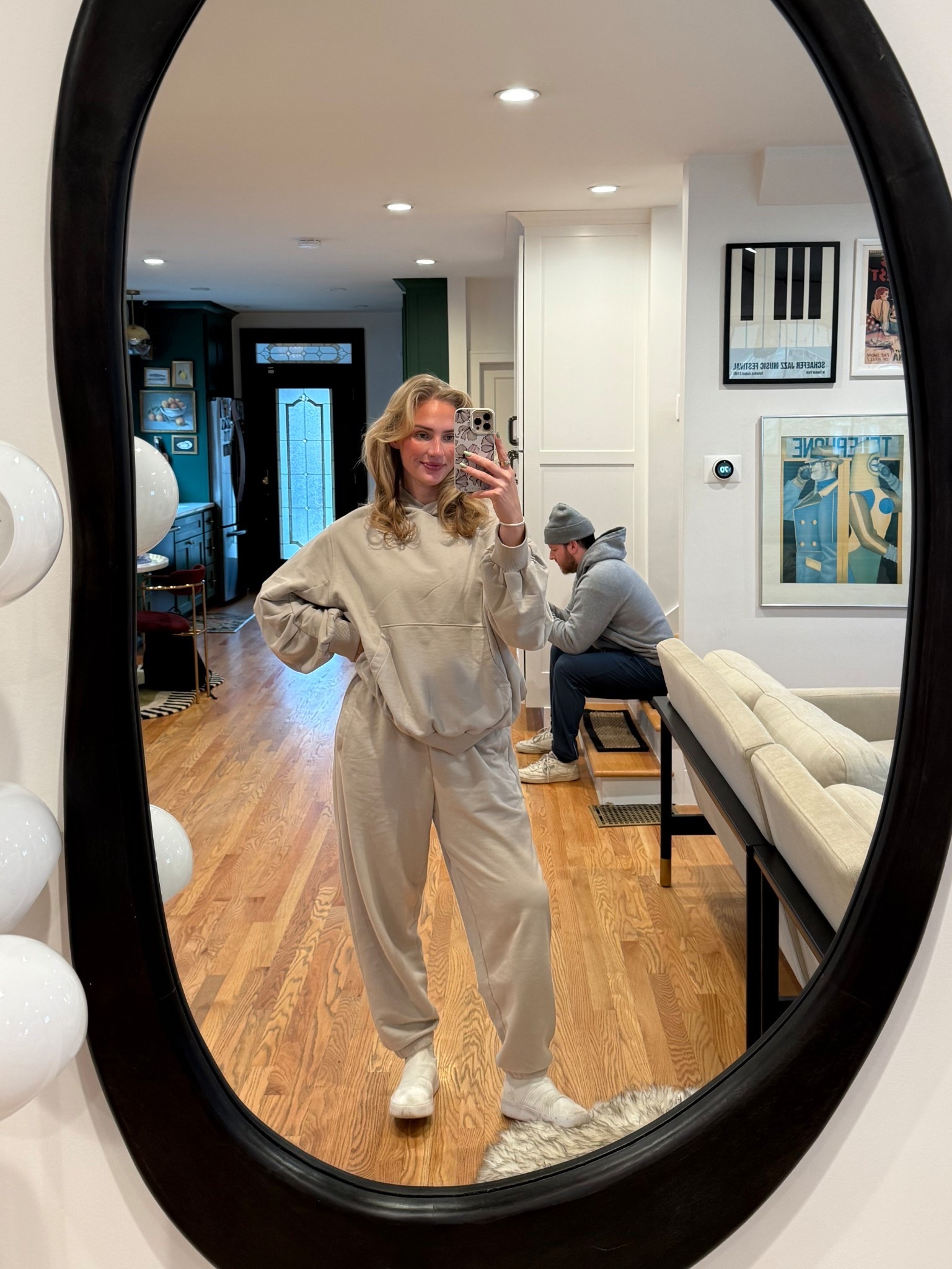 I can’t believe it took me this long to purchase the jet setter set. It’s so comfy. Flare day approved. The neck of the hoodie doesn’t choke you. The waistband of the joggers stay up, but they aren’t so tight that it’s over stimulating. The material is soft and the set runs true to size!!

#LTKTravel #LTKootd