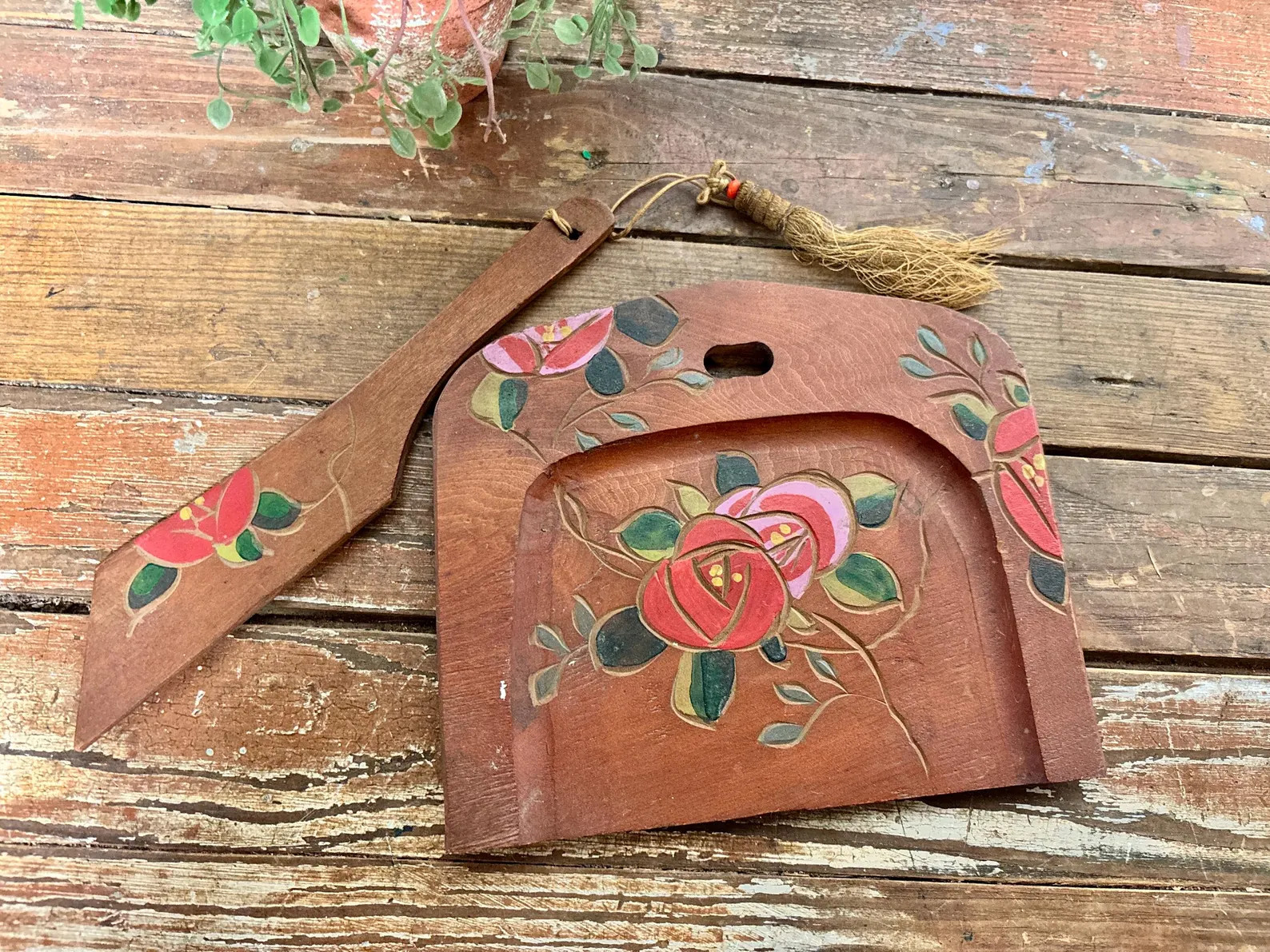 Vintage Wood Crumb Catcher Tray + Brush\u2026.Hand Carved. Floral Motif. Cleaning. Sweeping. Dust... | Etsy (Global)