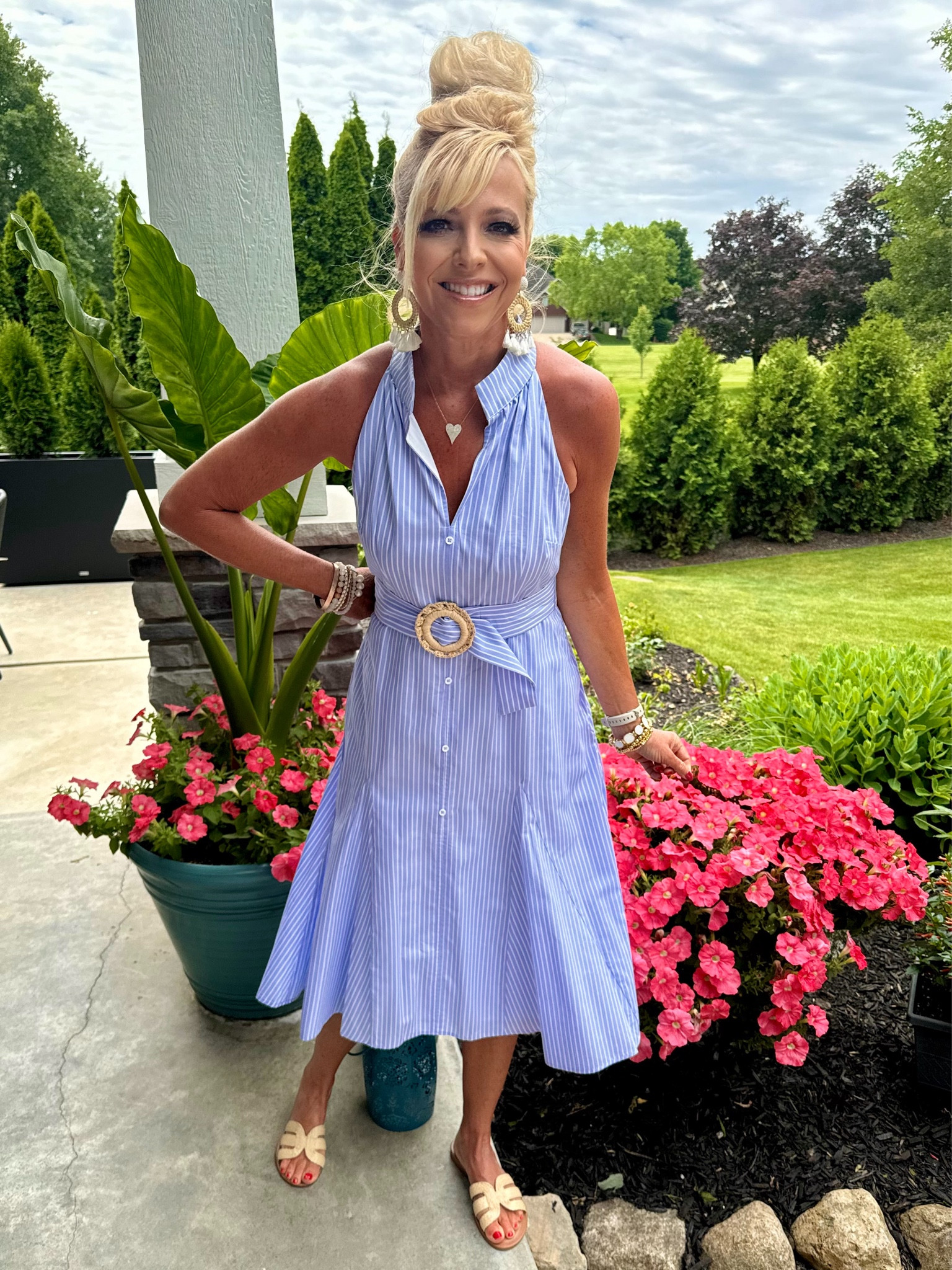 I love this summer dress so much! TTS! Wear on a day date, to a bridal shower or baby shower, to a brunch with friends, it’s cool and crisp and gorgeous! #summerdress 

#LTKOver40 #LTKStyleTip