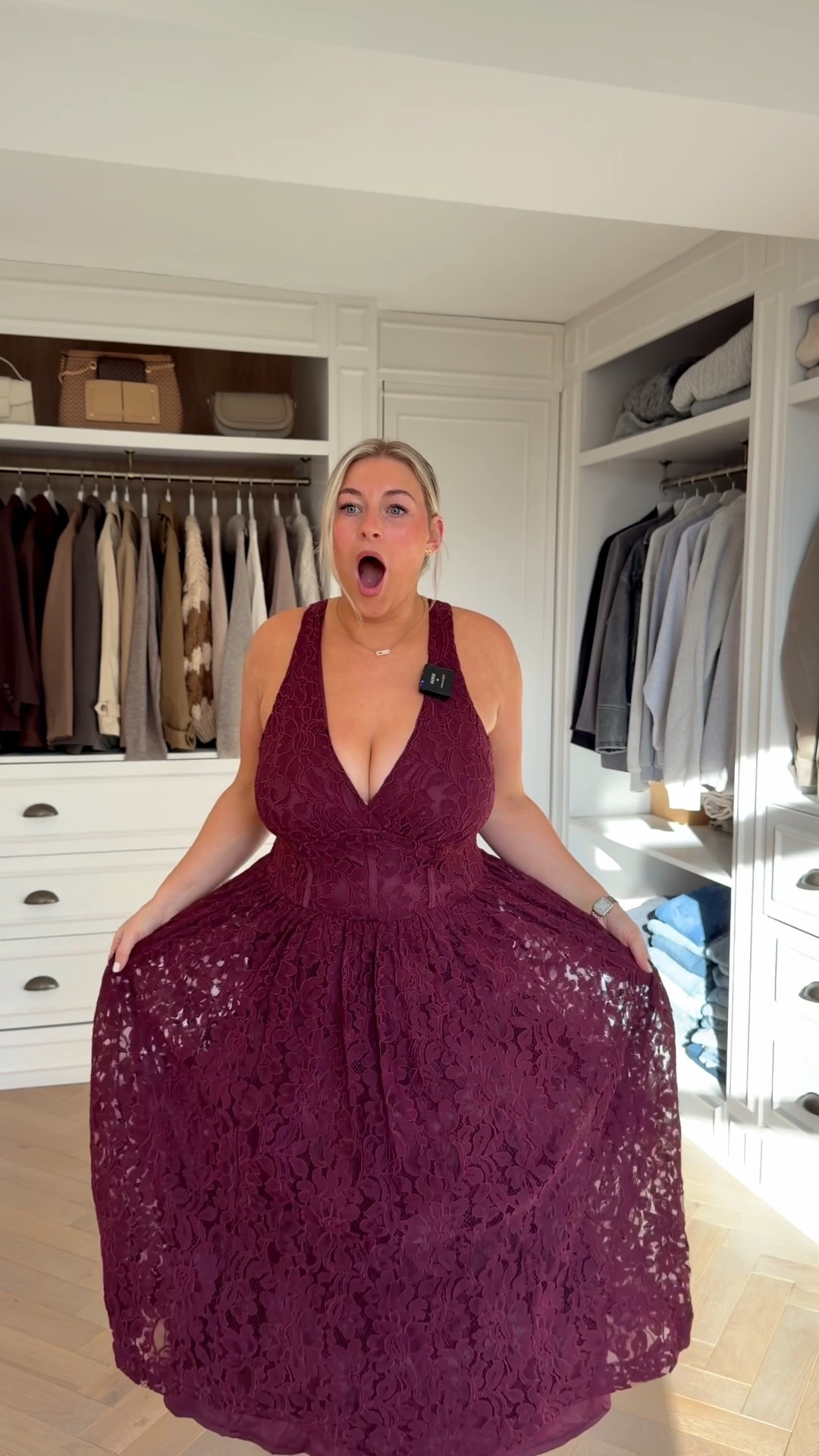 Wearing size 14 or L in everything!💫✨