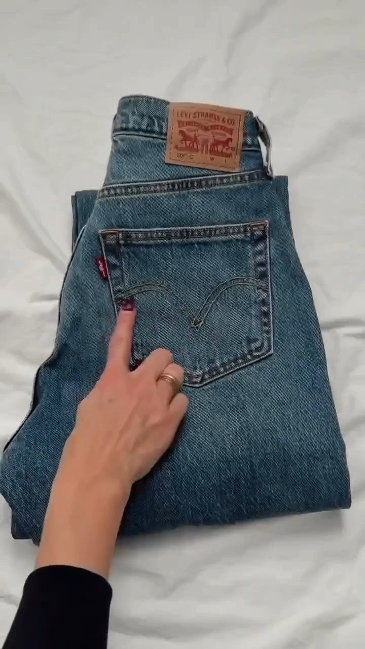 These jeans are going CRAZY viral. They plump up your booty & give enough room in your thighs too. They are a curve fit. I did my tts! 

#LTKFindsUnder100 #LTKootd #LTKGiftGuide