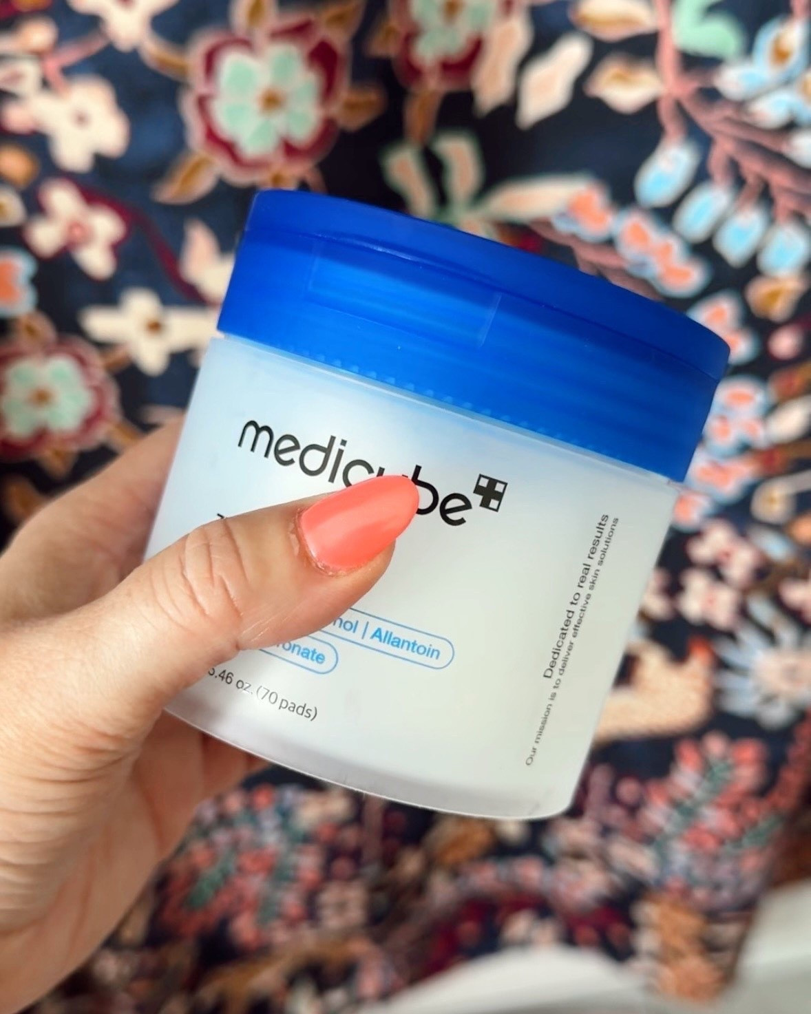 Had to rebuy!! Love Medicube's toner pads💙


@ULTA Beauty 


Toner, skin care, self care, zero pore pads, tightening, beauty, ulta, shelli enright, stylenright

#LTKselfcare #LTKBeauty