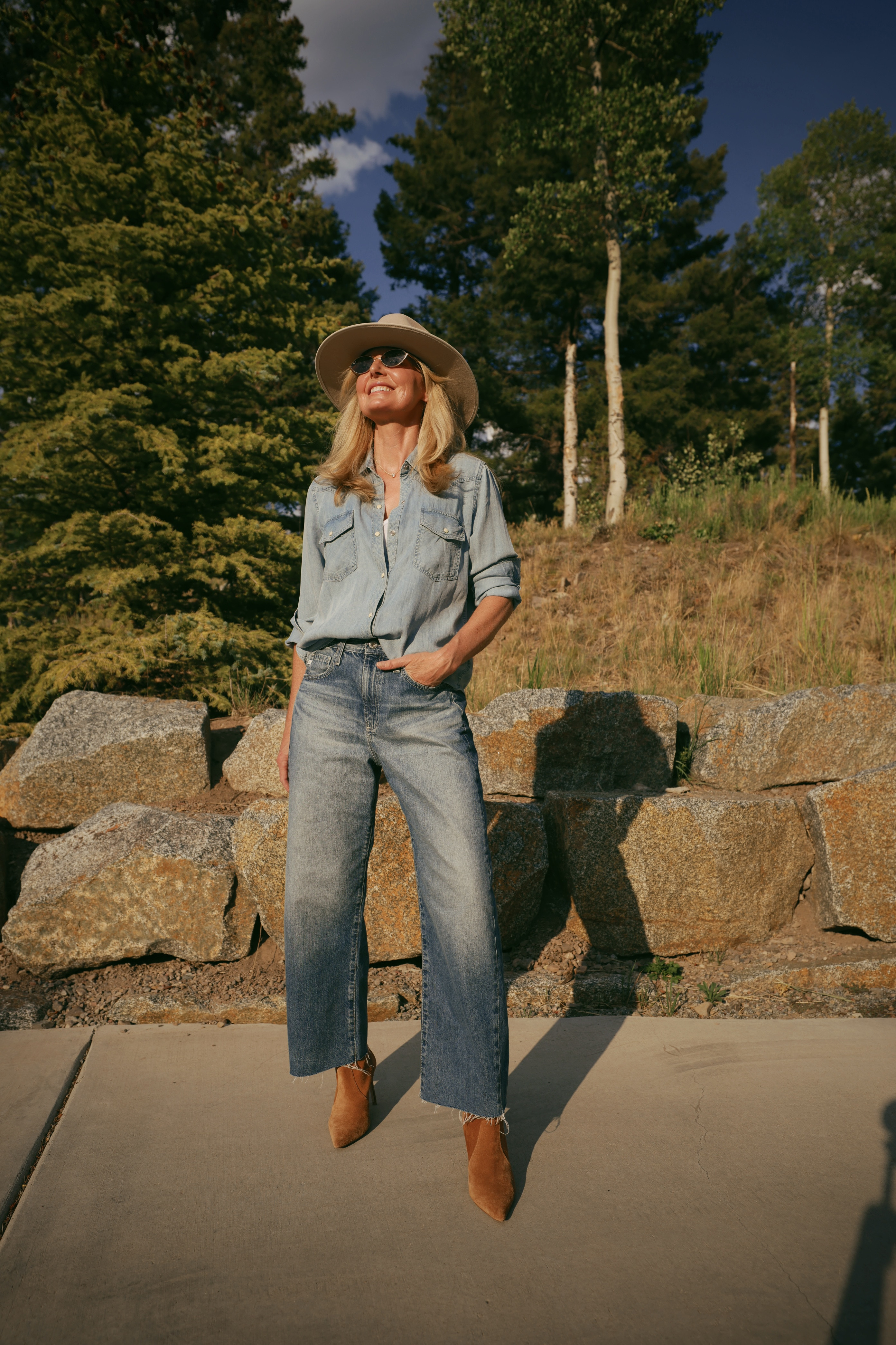 This is the smile you get when the outfit actually feels as good as it looks!

There's a specific kind of confidence that comes from wearing something that fits right, and it shows. Chambray shirt, wide-leg denim, cognac booties, hat. This is my go-to when I want to feel like myself!

#LTKgrwm #LTKOver40 #LTKSaleAlert