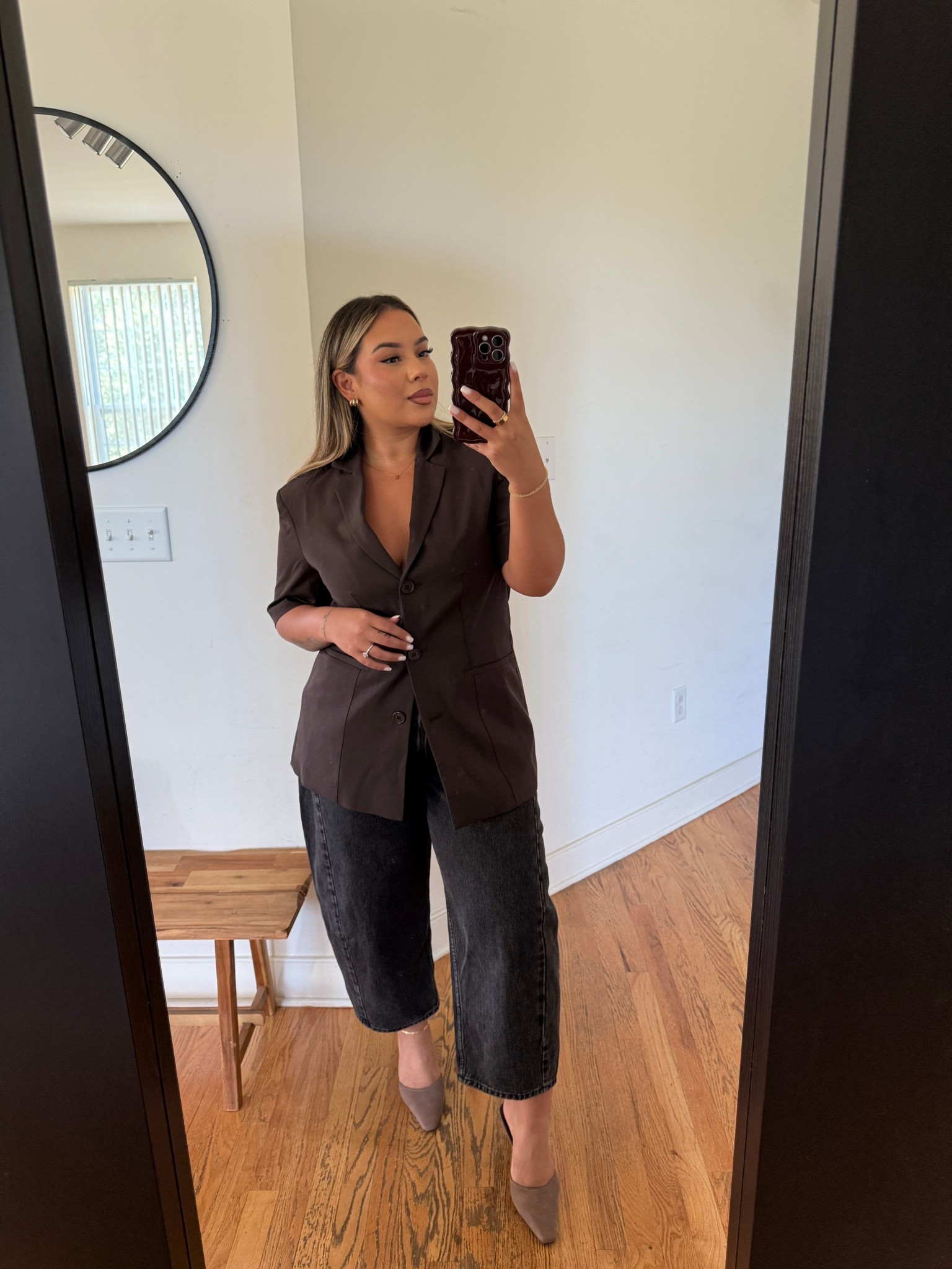 Getting my fall wardrobe ready🤎 

Top: 8 
Jeans: 31 Curve 


#LTKSeasonal #LTKStyleTip #LTKMidsize