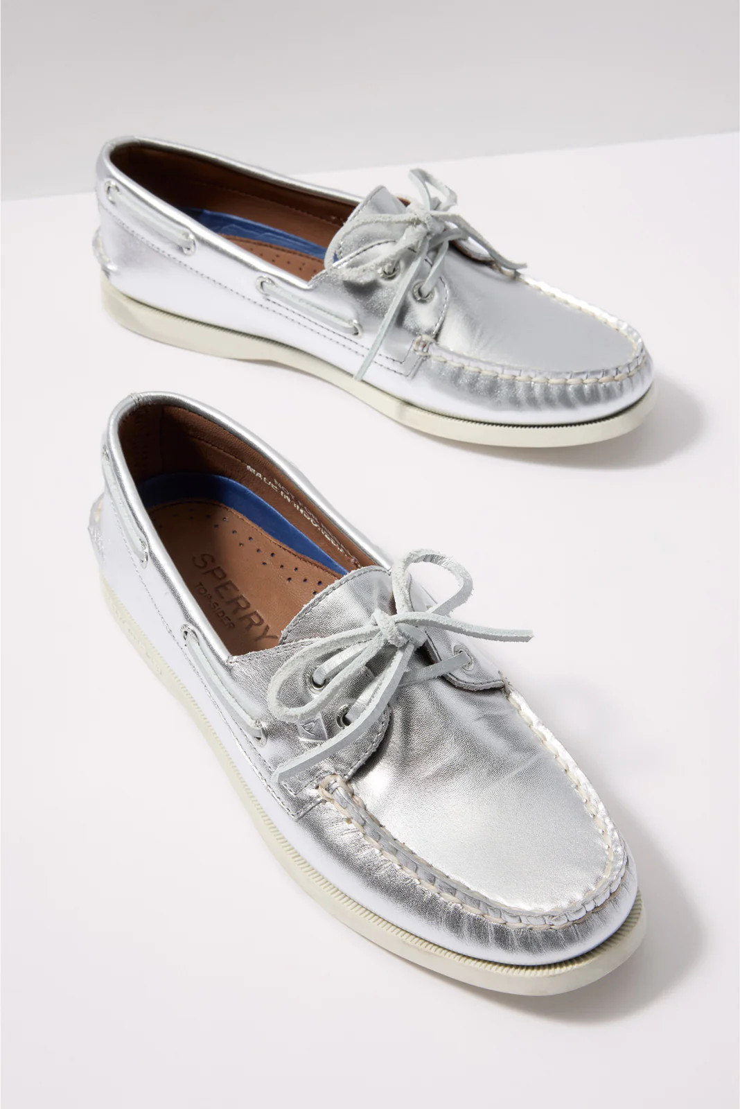 SPERRY Women's AO 2 Eye Boat Shoe, Size 8.5, Silver | Evereve