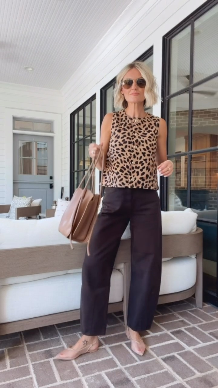 I love a good cheetah print to add a fun twist on workwear! This would also be cute for weekend style! Wearing XS tank, 4 jeans

Loverly grey, cheetah tank outfit, vest animal print leopard, brown barrel jeans, Target fashion

#LTKSeasonal #LTKWorkwear