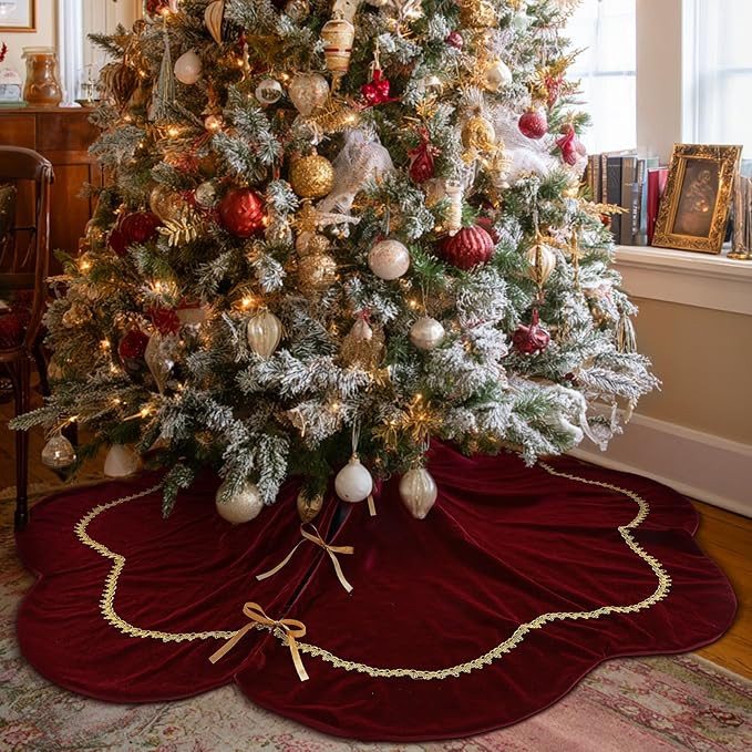 Christmas Tree Skirt 60 Inch Red Velvet Fur Scallop Tree Skirt Sparking Gold Lace Trim for Party ... | Amazon (US)