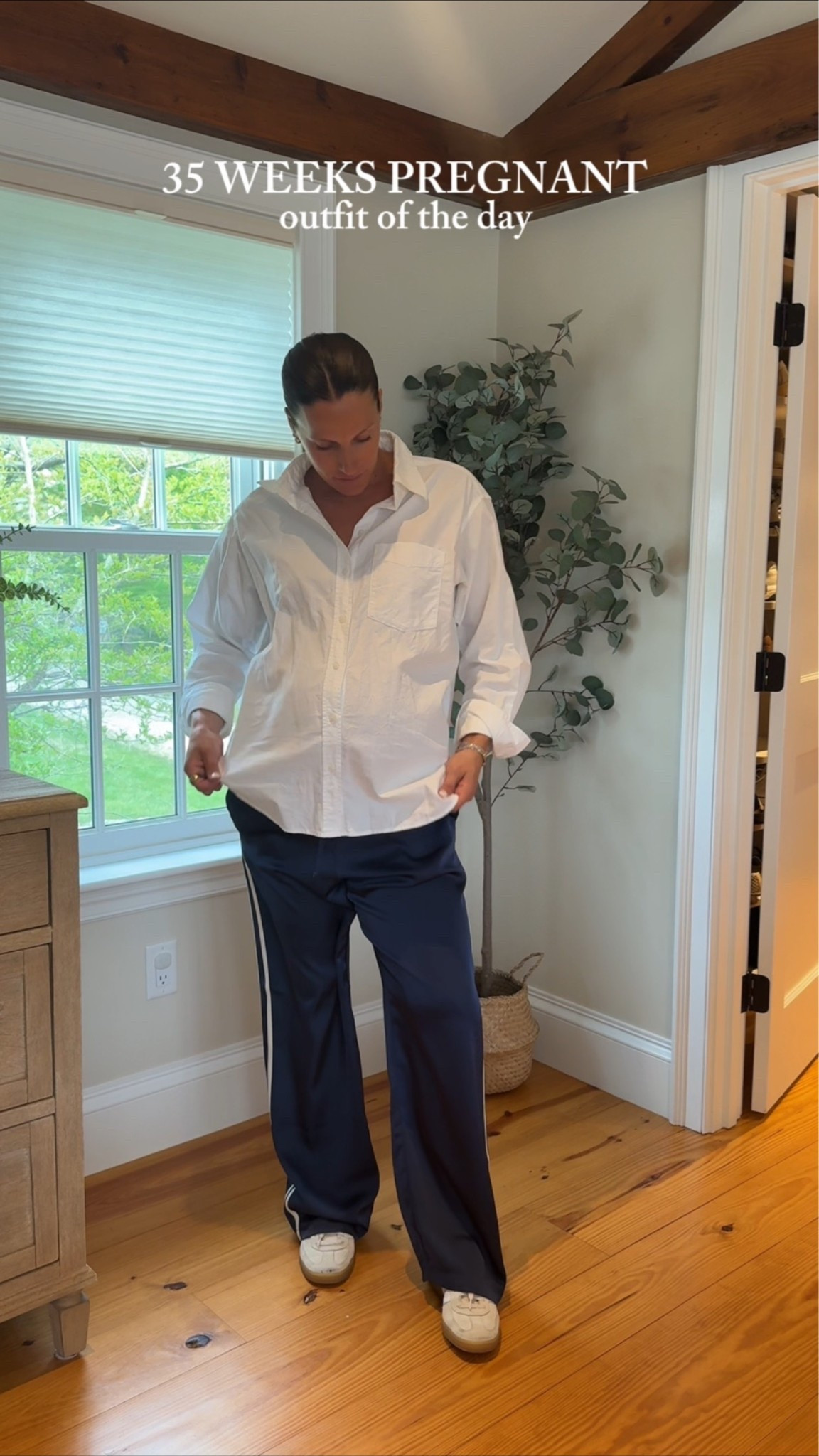 satin track pants >>>

#LTKootd #LTKBump