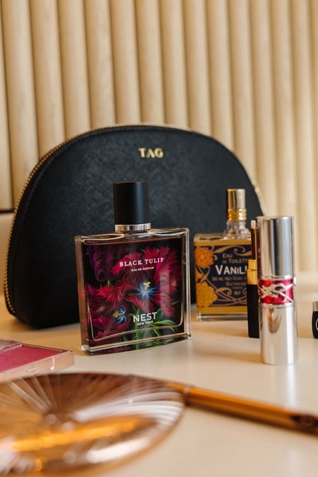 Last chance to take 30% off some of my favorite fragrances!

No code needed; discount taken at checkout. 

#fragrancegifts #giftsforher #perfume 

#LTKbeauty #LTKCyberWeek #LTKfindsunder100