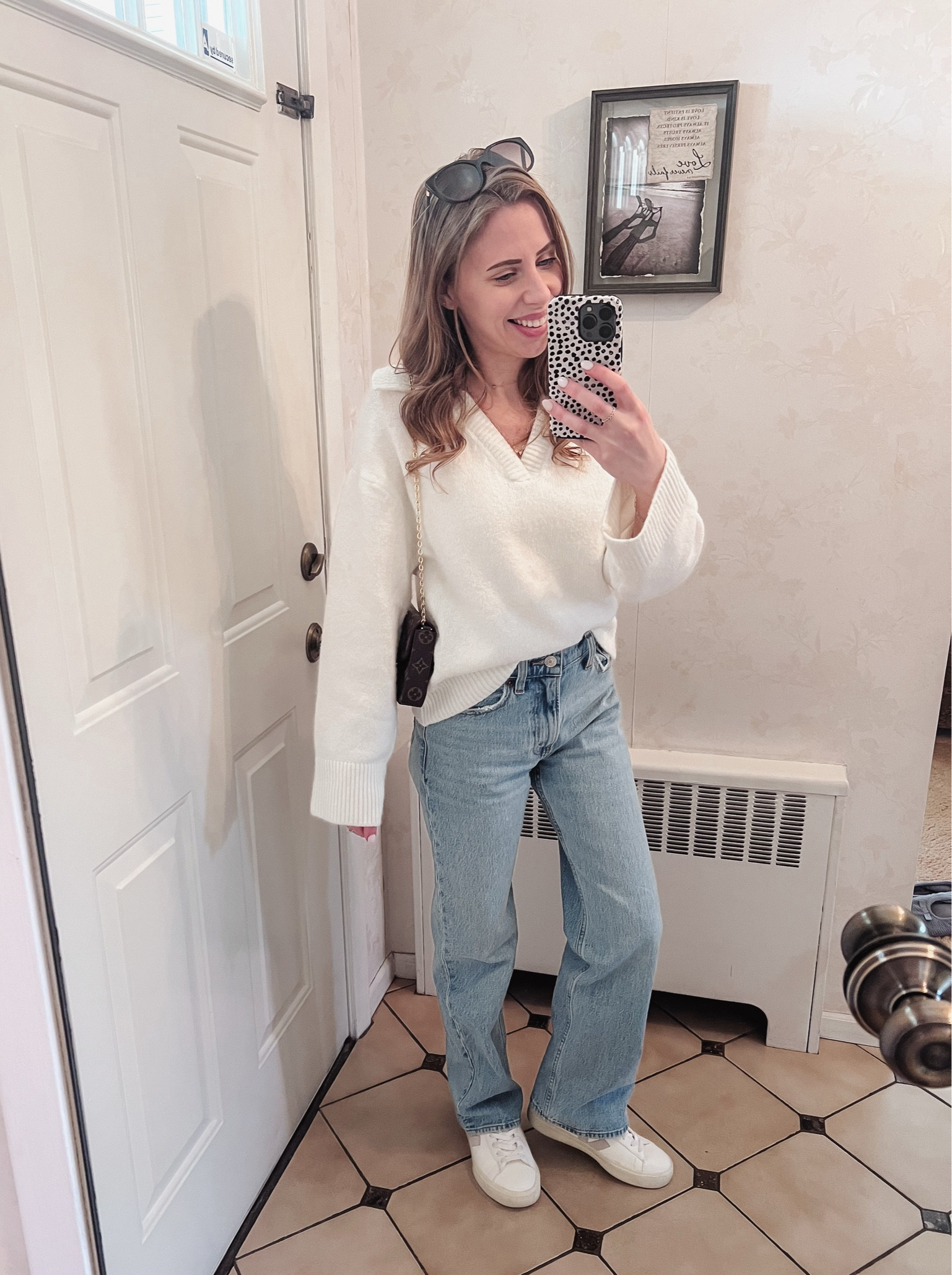 90s jeans from Abercrombie / Vejas / oversized sweater 

#LTKStyleTip #LTKSeasonal