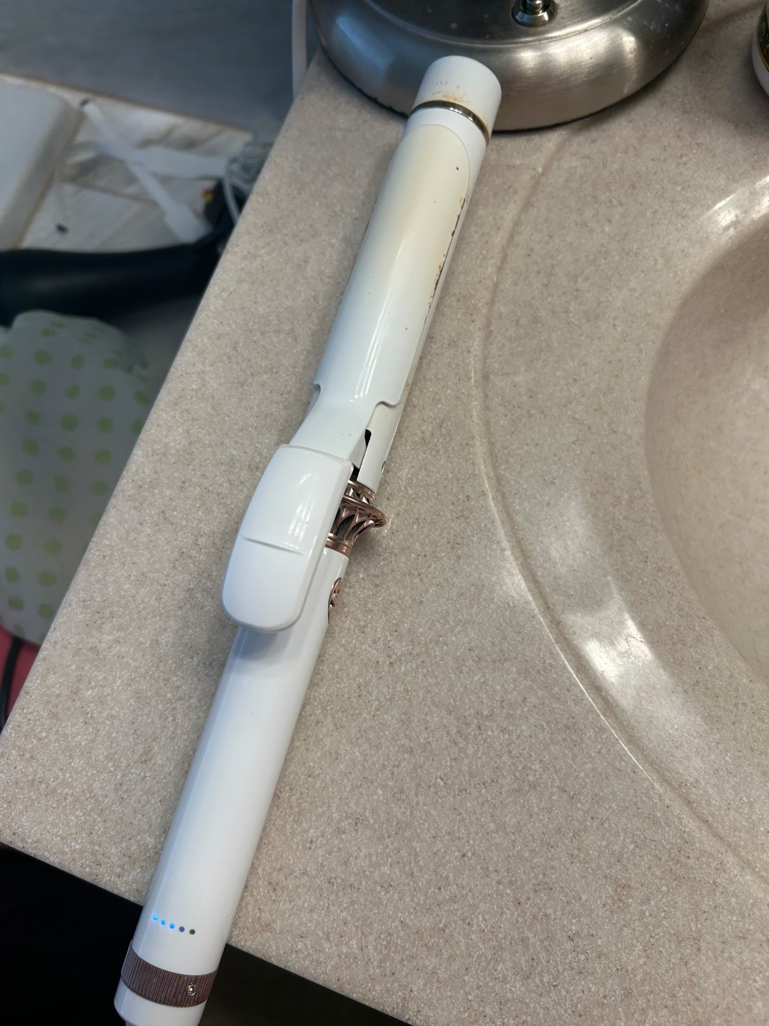 T3 curling iron 

#LTKBeauty