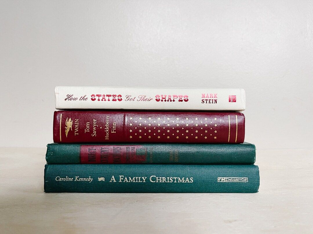Set of 4 Vintage Holiday Book Stack | Vintage Christmas Books | Red White Green | Bundle | Decora... | Etsy (US)