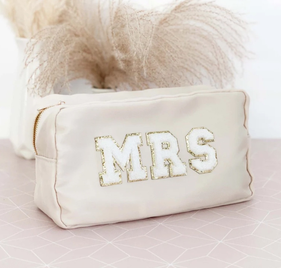 Mrs bag by ModParty

Etsy | Bride to be | personalized | bride gift | bachelorette | bridal shower | fiancée | Mrs purse 

#LTKstyletip #LTKwedding #LTKunder50