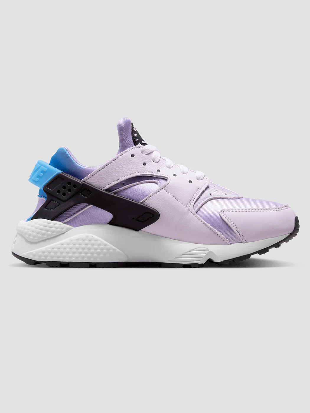 W NIKE AIR HUARACHE - LILAC/BLACK-BARELY GRAPE-WHITE | Carbon38