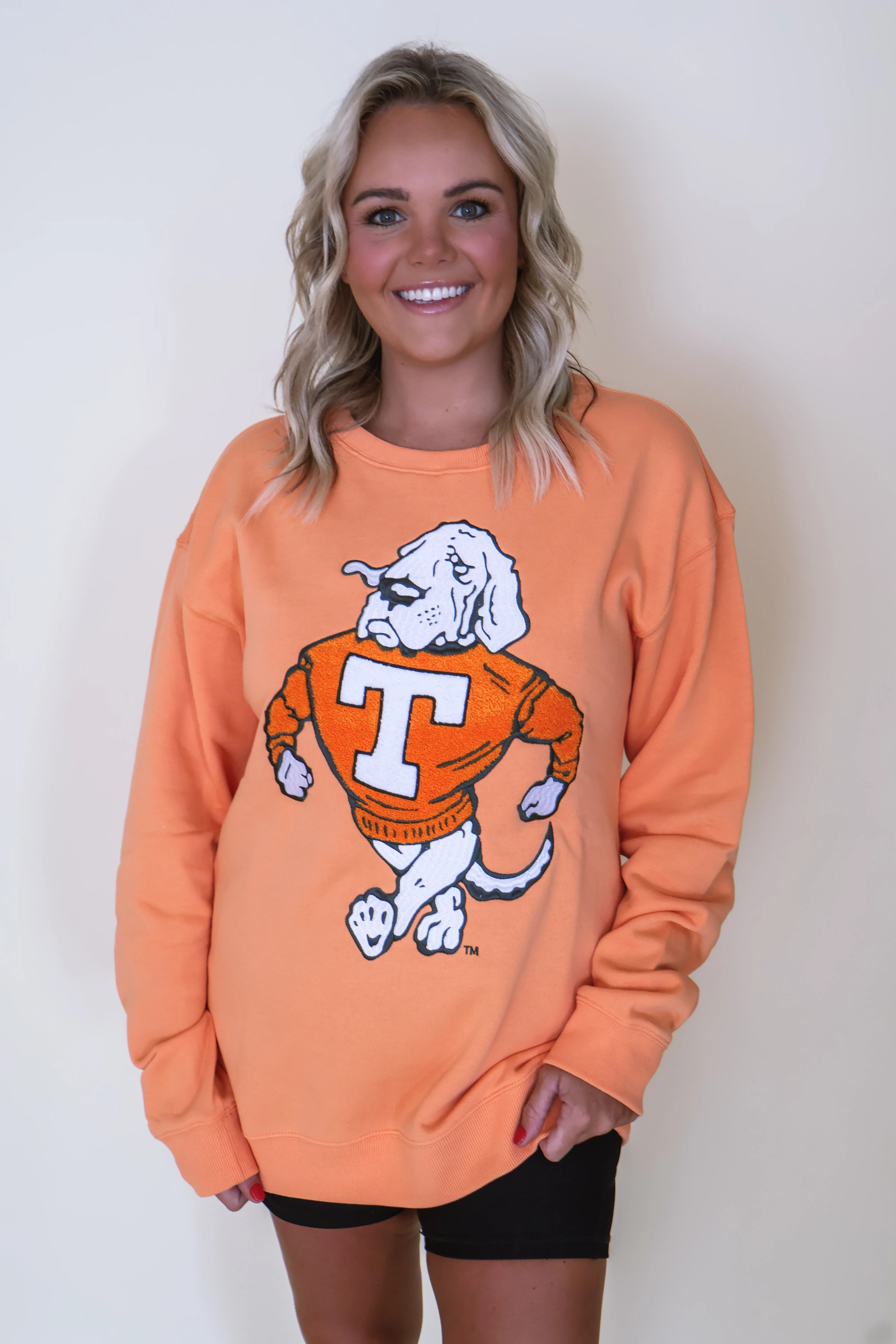 Tennessee Mascot Chenille Comfort Crew | Bates Boutique 