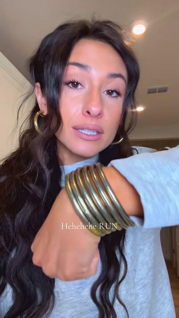 The BEST bracelets, I wear these everyday 🤩🤩

#LTKootd #LTKmomlife #LTKBeauty
