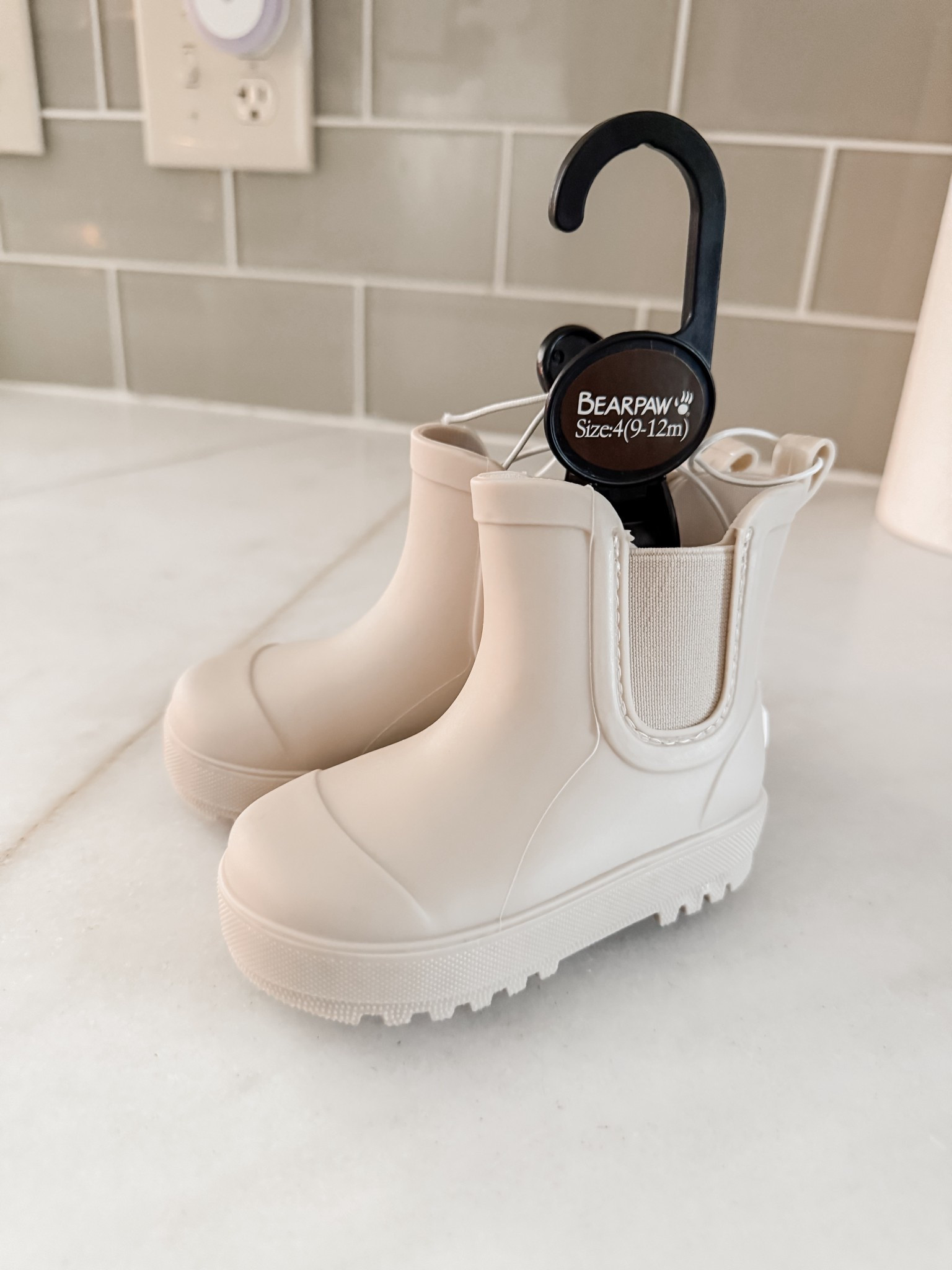 Actually the CUTEST LITTLE RAIN BOOT!!! I can not wait to see these on baby girl and ordered the navy pair for big brother! 

Bearpaw toddler boots, Amazon rain boots, Amazon toddler rain boots, bearpaw kids, fall toddler boots, winter toddler boots

#LTKBaby #LTKShoeCrush #LTKKids