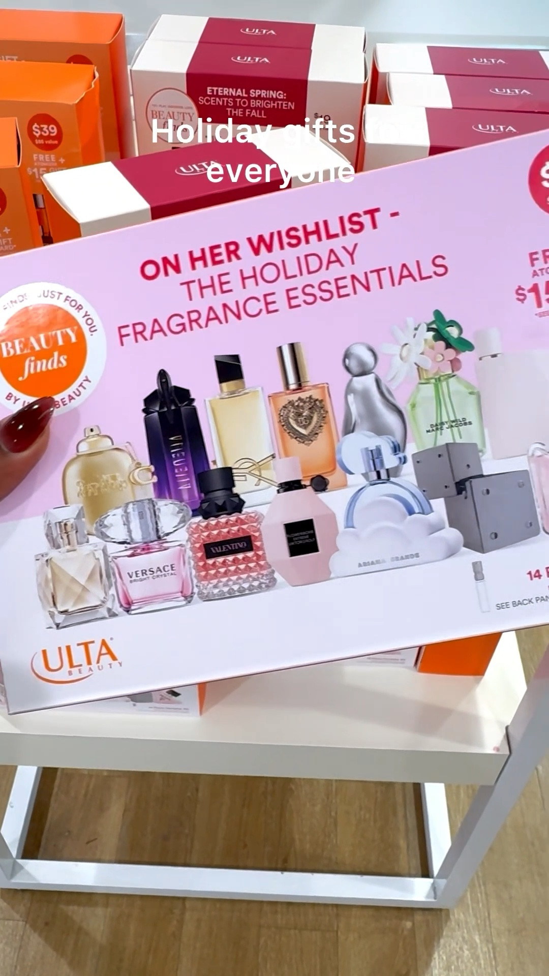 Easy gifts ideas for everyone. Shop my favorites. #holidaygifts #gifts #holiday #giftssets 

#LTKHoliday #LTKGiftGuide #LTKFindsUnder100