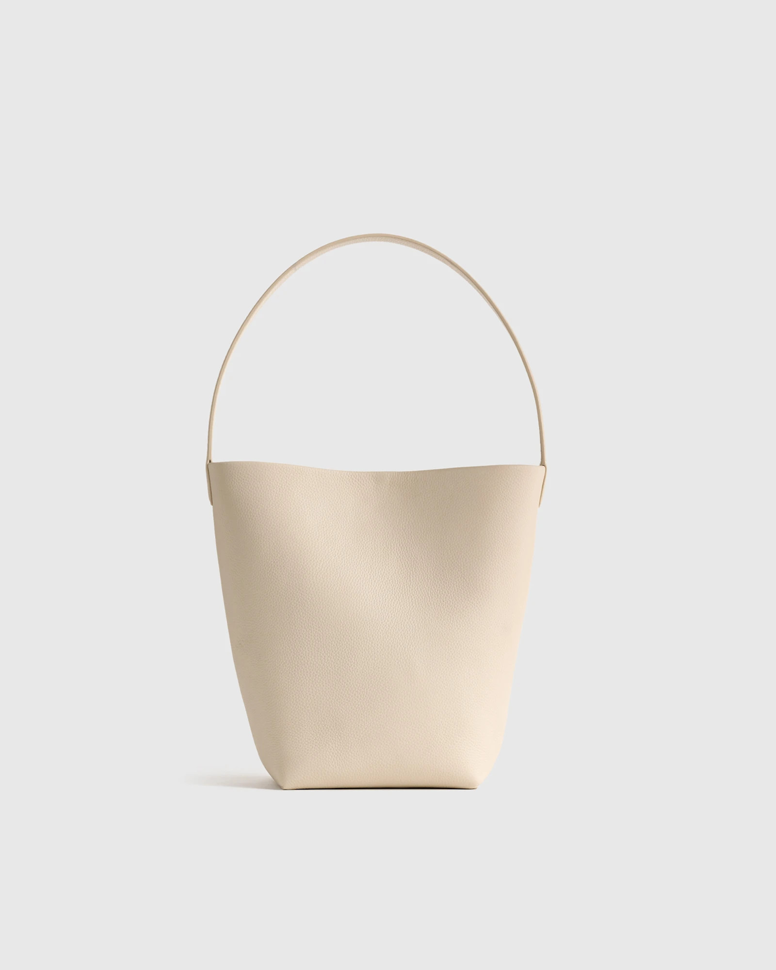 Italian Leather Soft Bucket Shoulder Bag in Soft Ivory | Quince