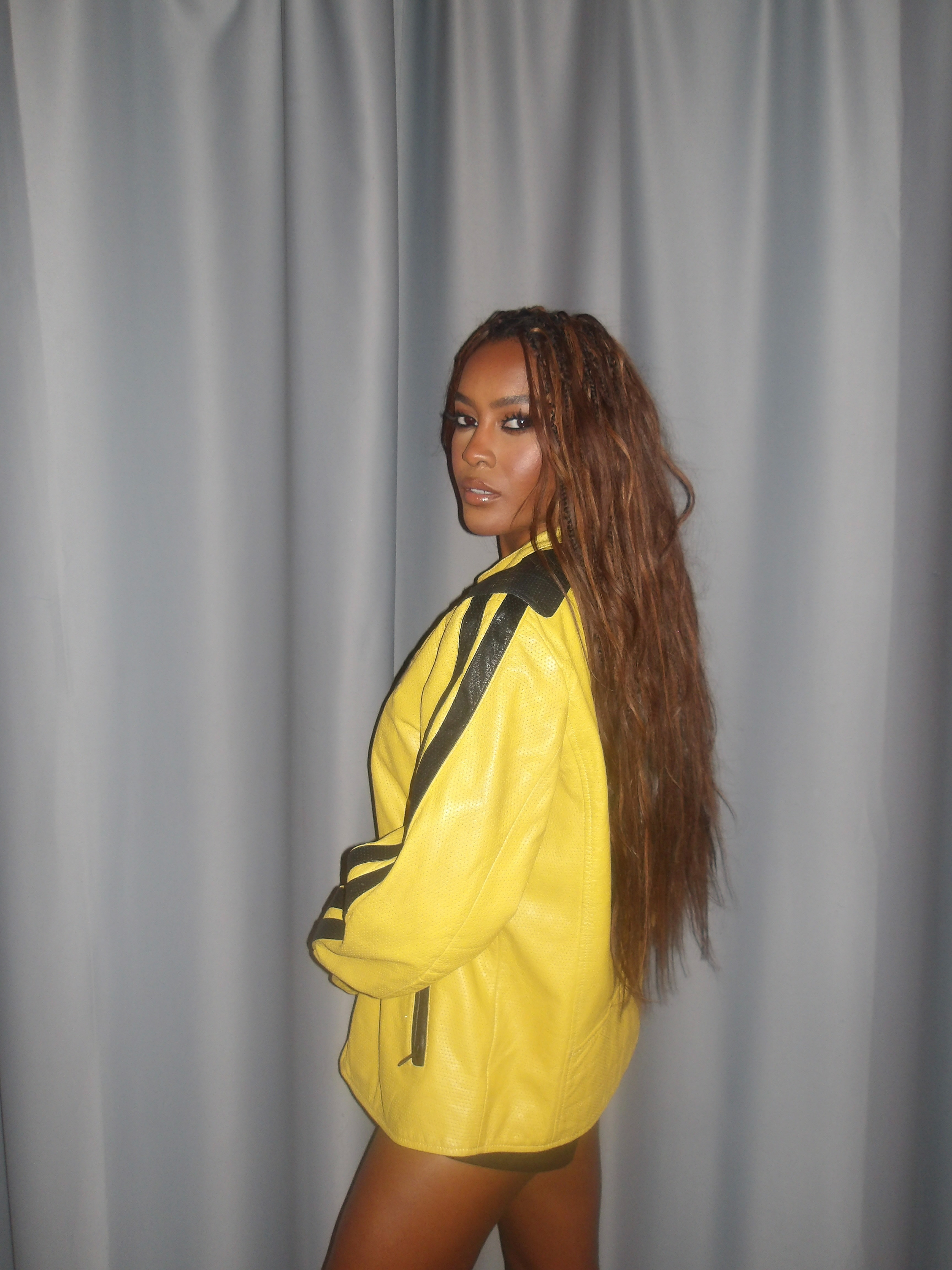 This yellow jacket is too good! 

jacket l jacket outfit l outfit 
 

 