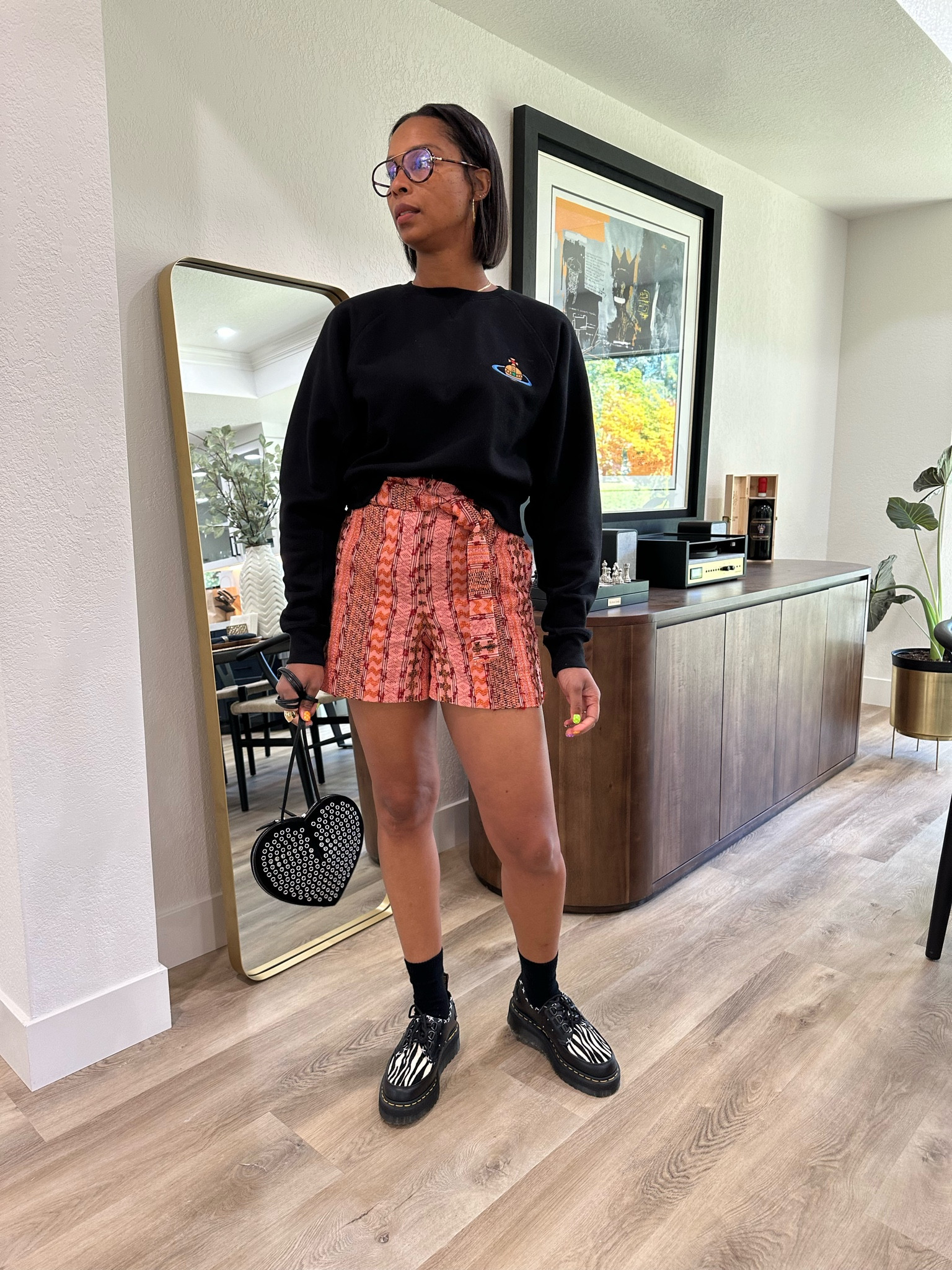 Ready for fall…tired of the summer


#LTKSeasonal #LTKOver40