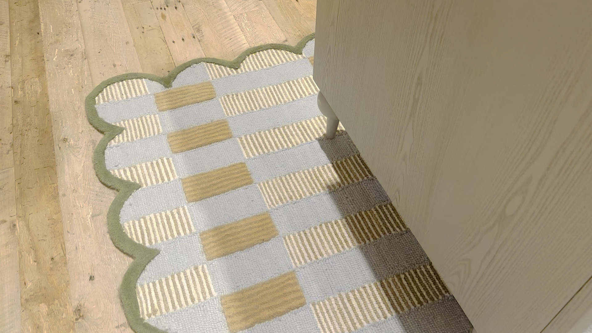 The pretty rug that makes a statement in any space. Love the fresh color palette and scalloped edges. #rug #homedecor

#LTKVideo #LTKSaleAlert #LTKHome
