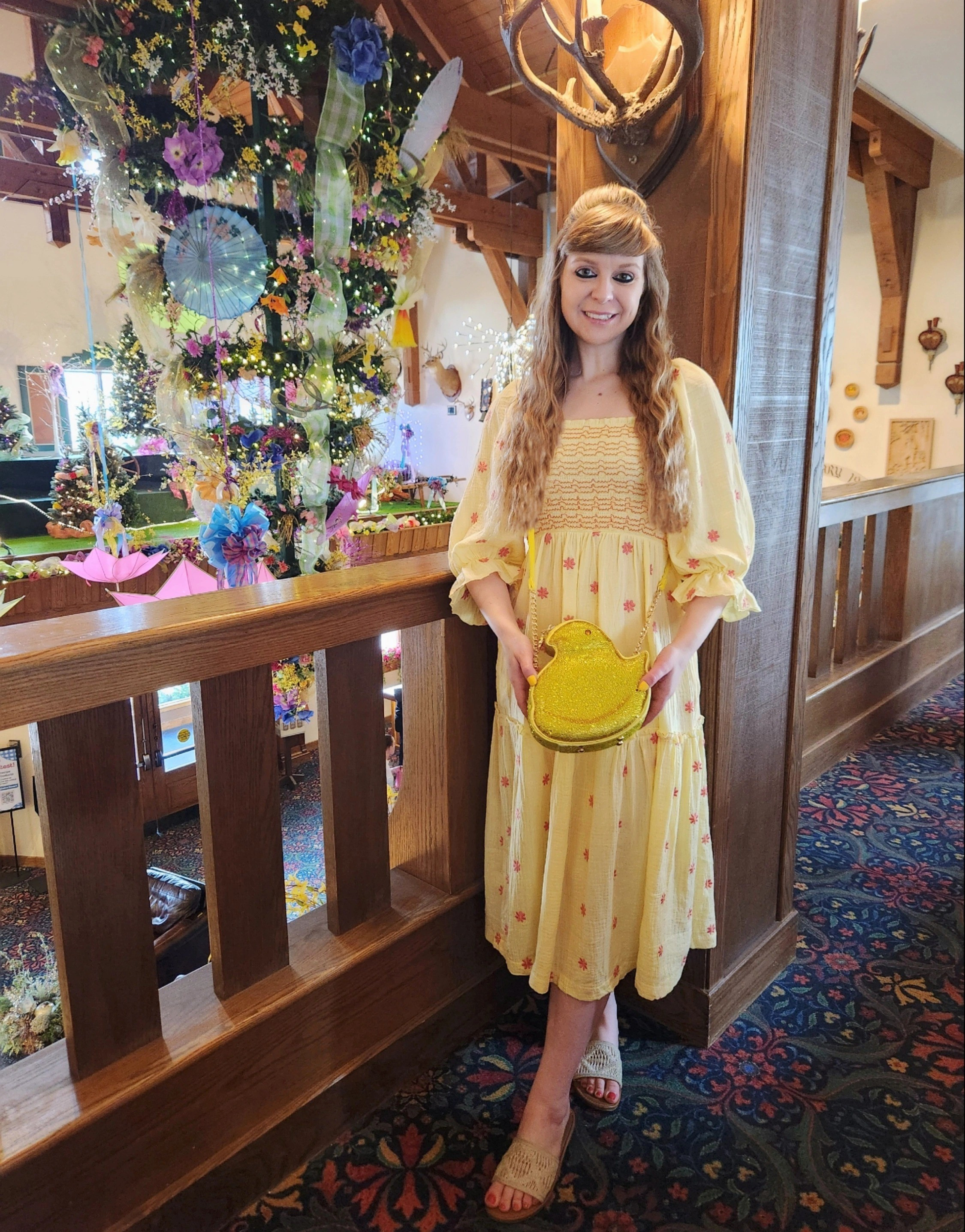 🐥What's In My Peeps x @BetseyJohnson Chick Bag⁉️On The Blog Today📝🔼Link In Bio🔼~Or~CheyMuter.com👜The Perfect Bag For Easter🐣#CheyMuter #BetseyJohnson #BetseyJohnsonBag #ChickBag #Unboxing

