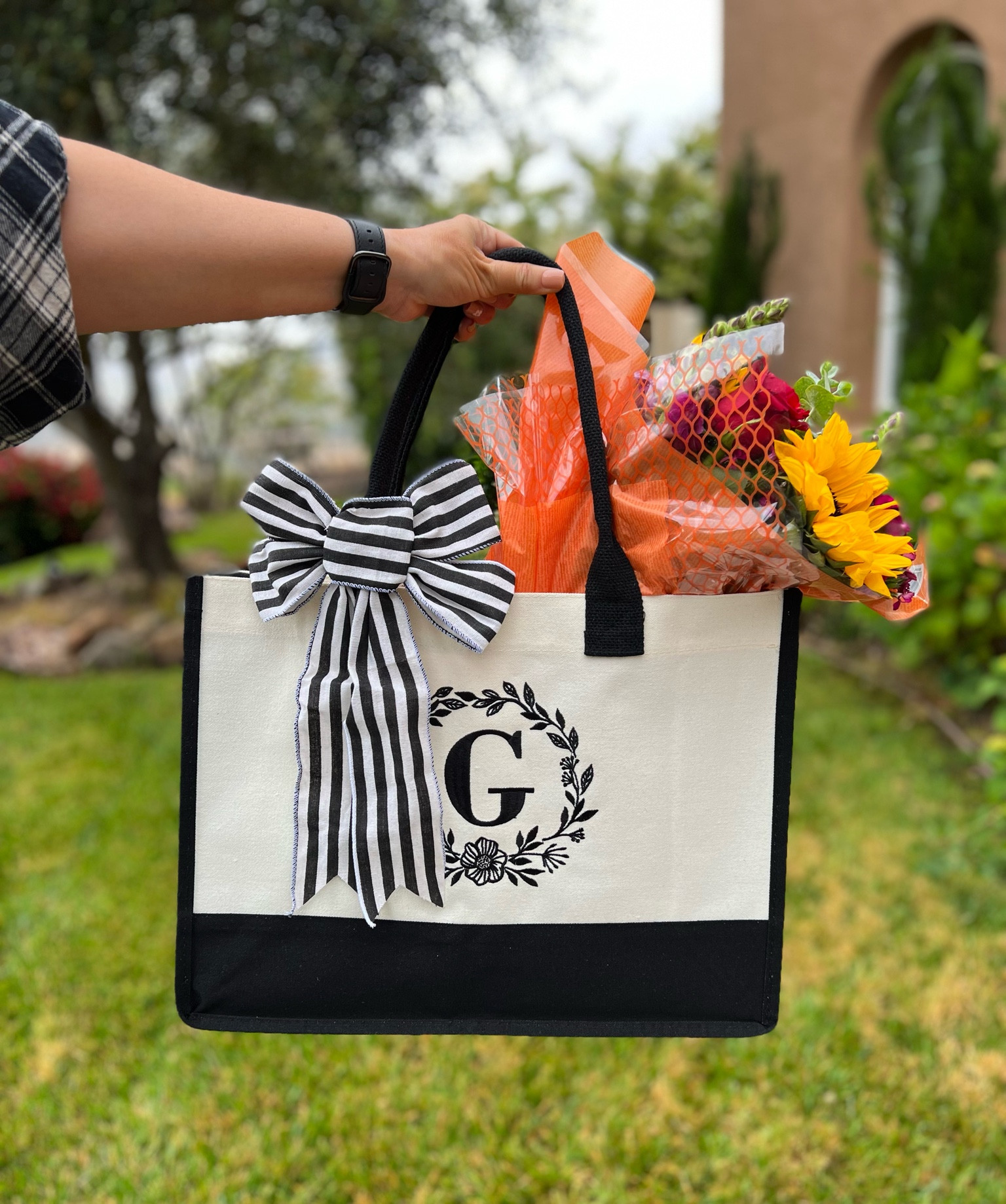 Teacher Gift // Bridesmaids Gift // Gift Ideas // Personalized Gifts 

#LTKFind #LTKitbag #LTKGiftGuide