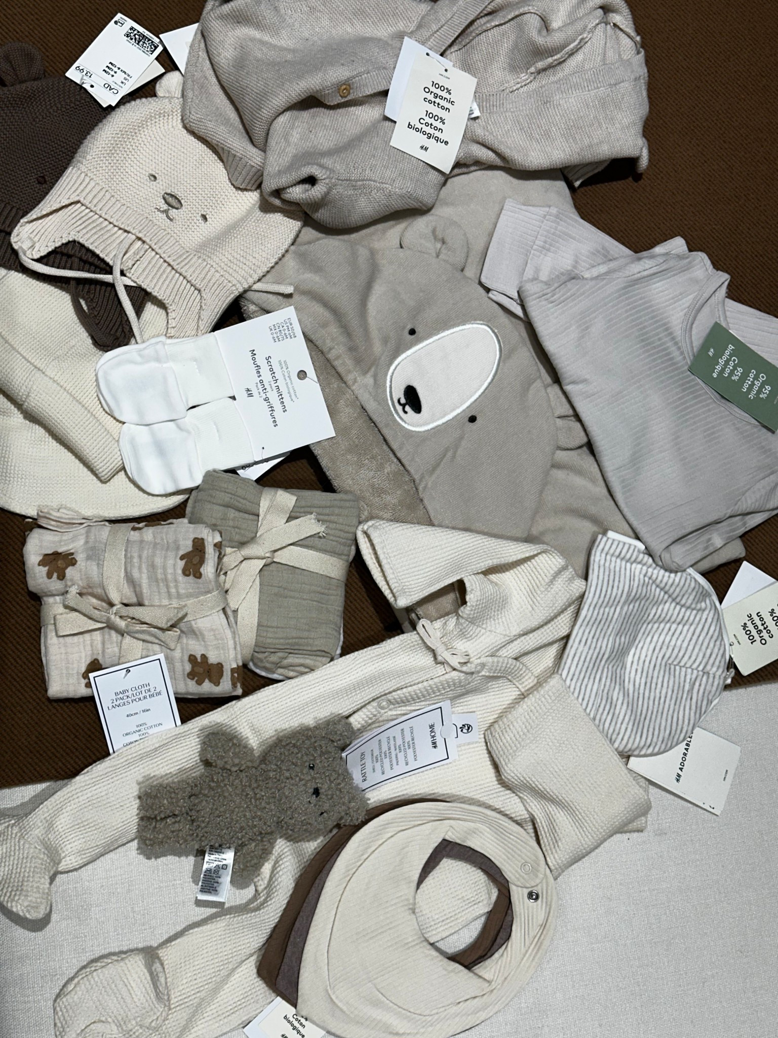 Soft tones, simple styles & the cutest gender-neutral baby finds from H&M 🧸🤍 


#LTKkids #LTKbaby #LTKgiftguide