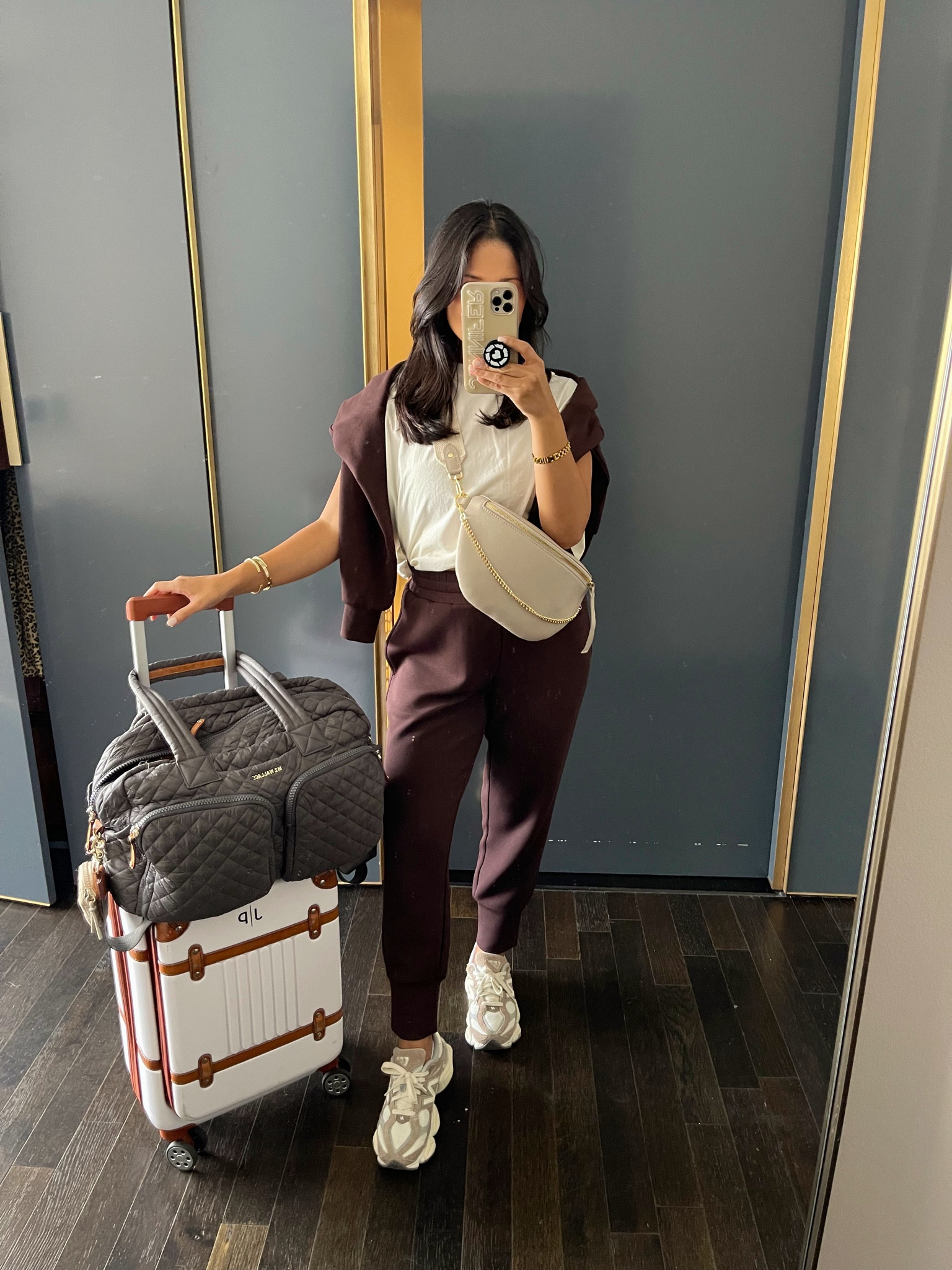 Yesterday’s travel look for ltkcon! You’ll never find me dressed up at the airport! I always wear athleisure! Take 20% OFF my @giginewyork bag with code: HAUTE20
#giginewyork #mzwallace #travelstyle #sneakers 

#LTKTravel #LTKItBag #LTKCon