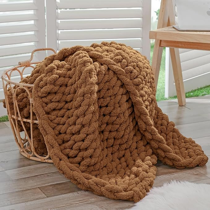 Bigacogo Chunky Knit Throw Blanket for Couch, 40x60 inches, 100% Hand Knitted with Thick Jumbo Ch... | Amazon (US)