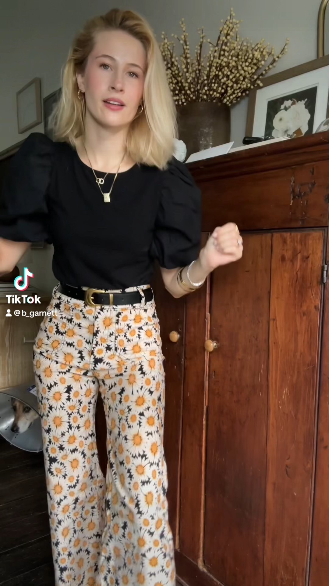 Flower pants | summer outfit | puff sleeve 

#LTKWorkwear #LTKFindsUnder50 #LTKStyleTip