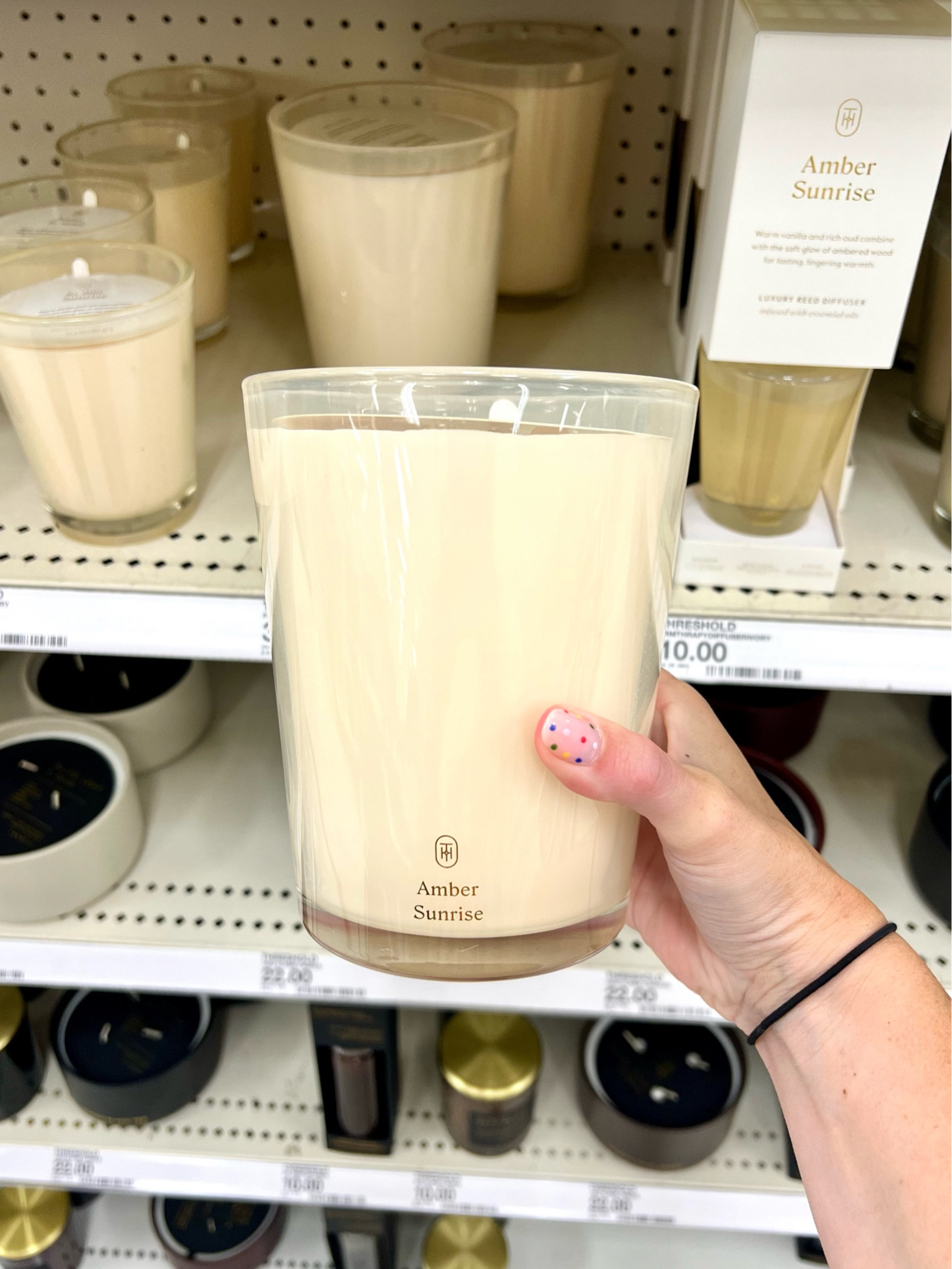 Large candle from Target 😍



#LTKHome #LTKSeasonal