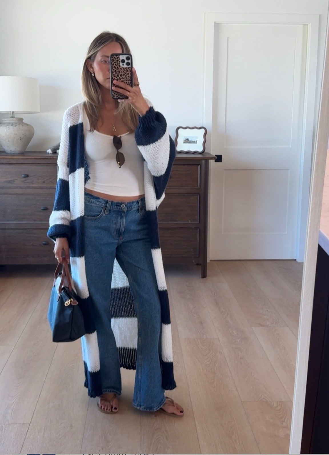 WHAT I'M WEARING:
Long stripe cardigan was an Amazon find!! So cute and lightweight
Denim- Abercrombie
Flip flops - havaianas
Bag- Longchamp
Sunnies- Amazon