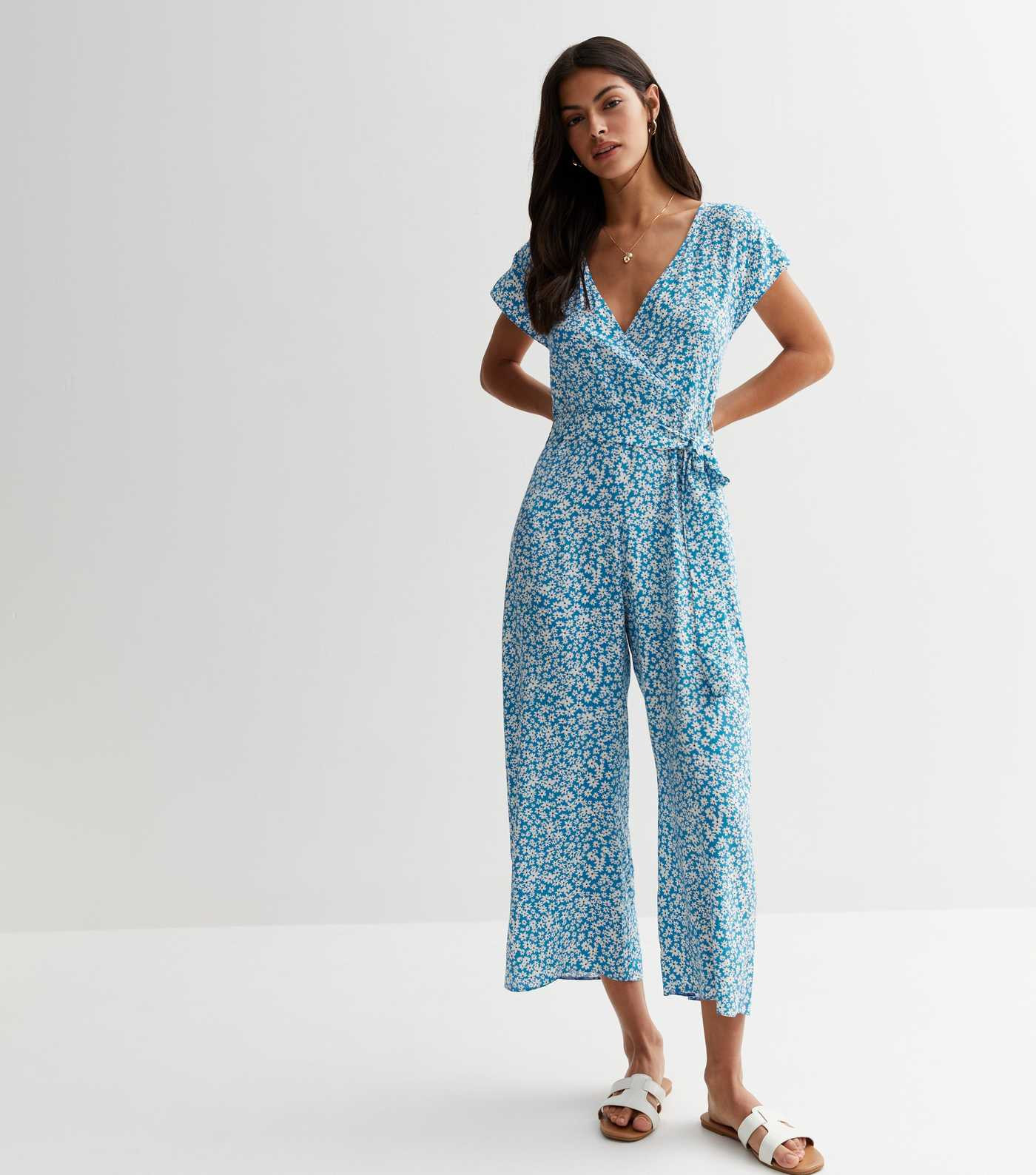 Blue Ditsy Floral Wrap Jumpsuit
						
						Add to Saved Items
						Remove from Saved Items | New Look (UK)