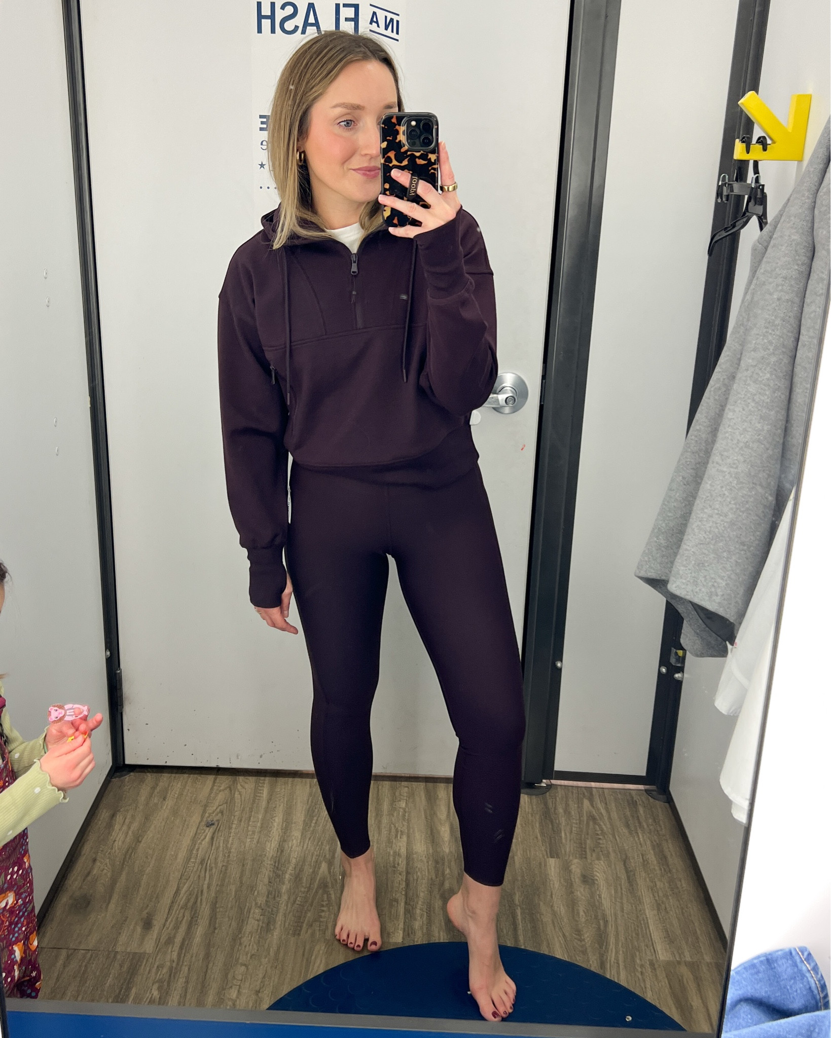 I love the color of this set! It’s hard to tell from pictures, but in person, it is like a deep plum, burgundy, almost brown. It’s so pretty! These are the new Old Navy powersoft sculpt leggings. These fit quite differently from the Powersoft, in my opinion so if you have tried the power soft and weren’t a fan, these are worth trying as well.