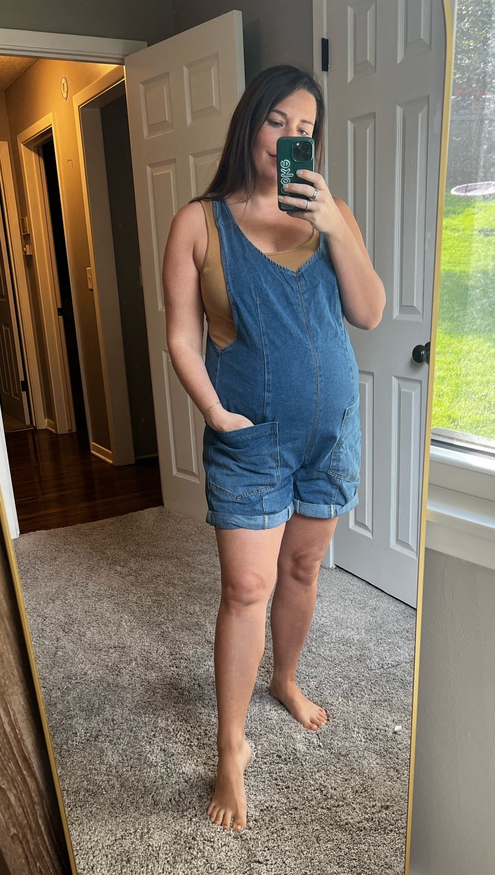maternity denim jumper

#LTKootd #LTKmomlife #LTKSaleAlert