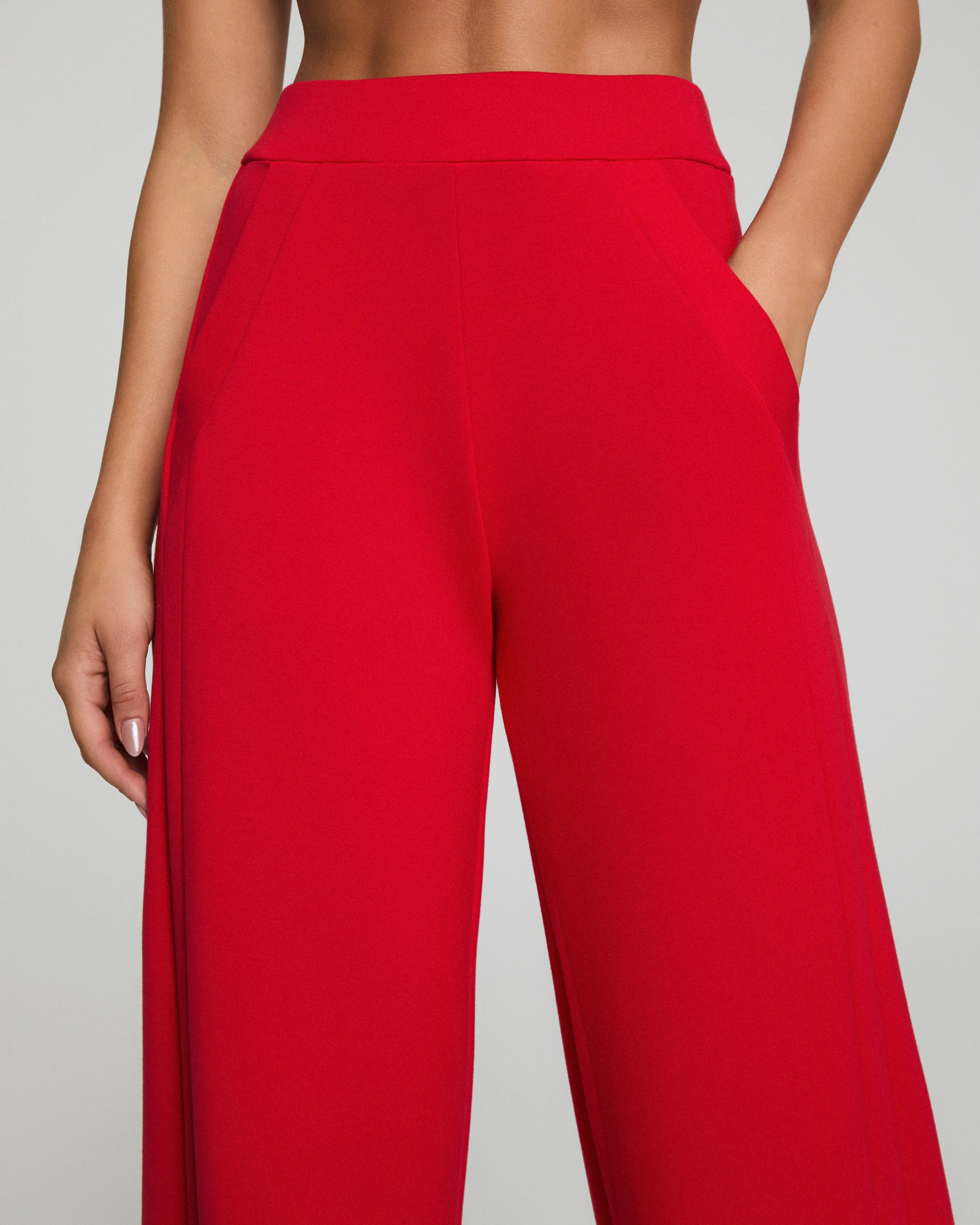 AirEssentials Wide Leg Track Pant – Breathable Comfort | SPANX | Spanx